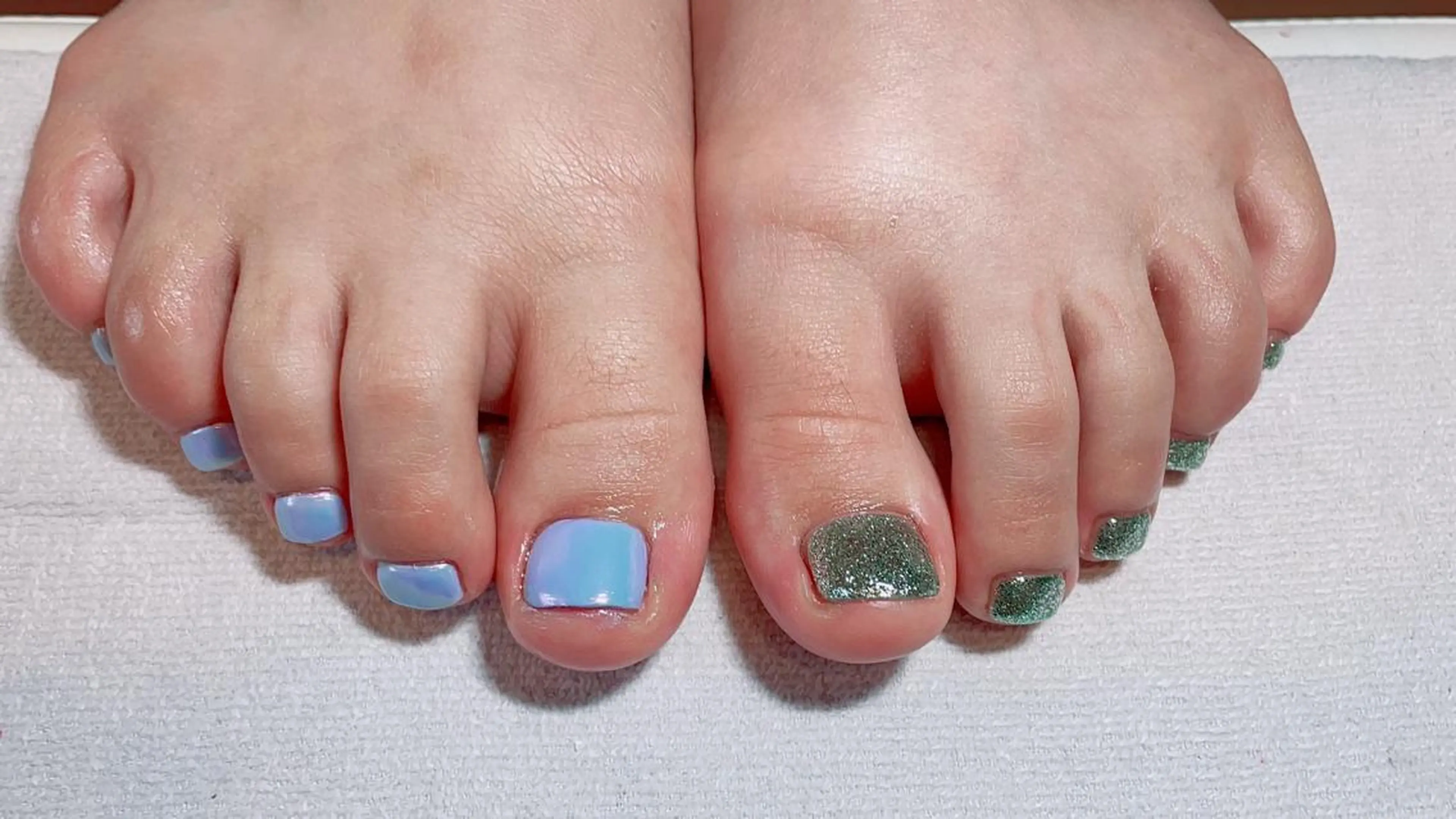 ネイル フットネイル nail salon ラピスラズリのネイルデザイン