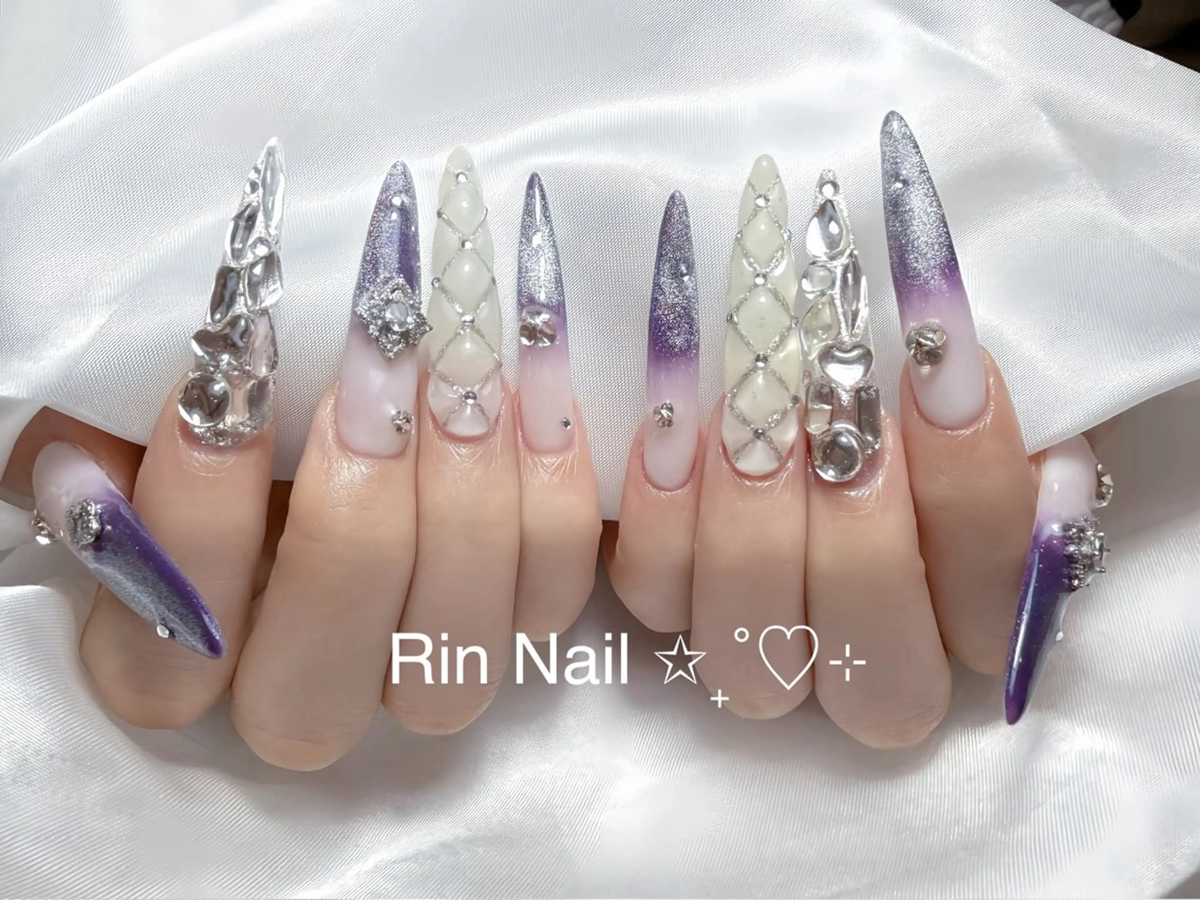 ネイル アートネイル ロングネイル ニュアンスネイル スカルプネイル ネイルチップ ハンドネイル Rin Nail 新大久保店のネイルデザイン
