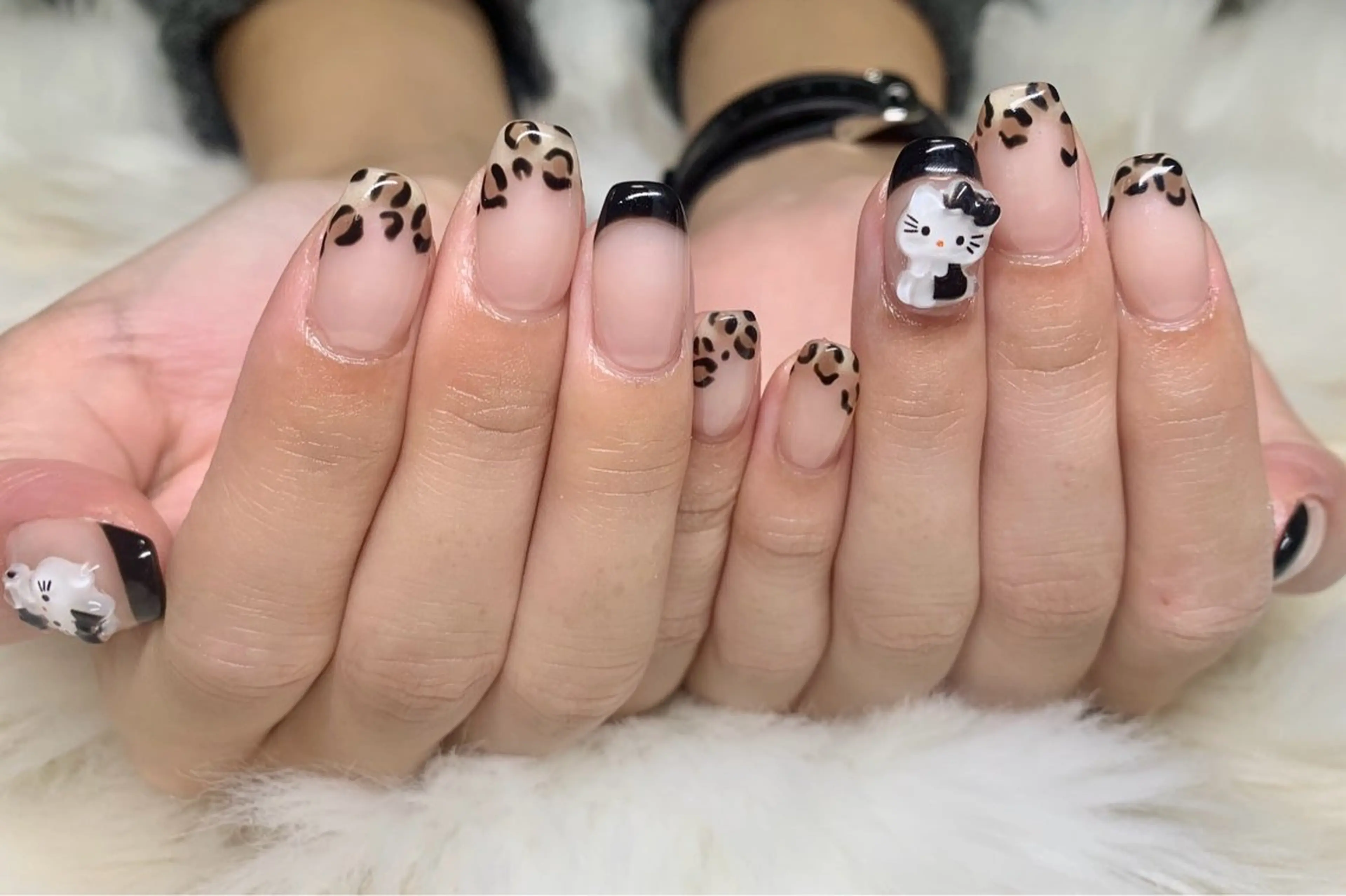 ネイル ハンドネイル nail room LUNA⋆౨ৎ˚⟡のネイルデザイン