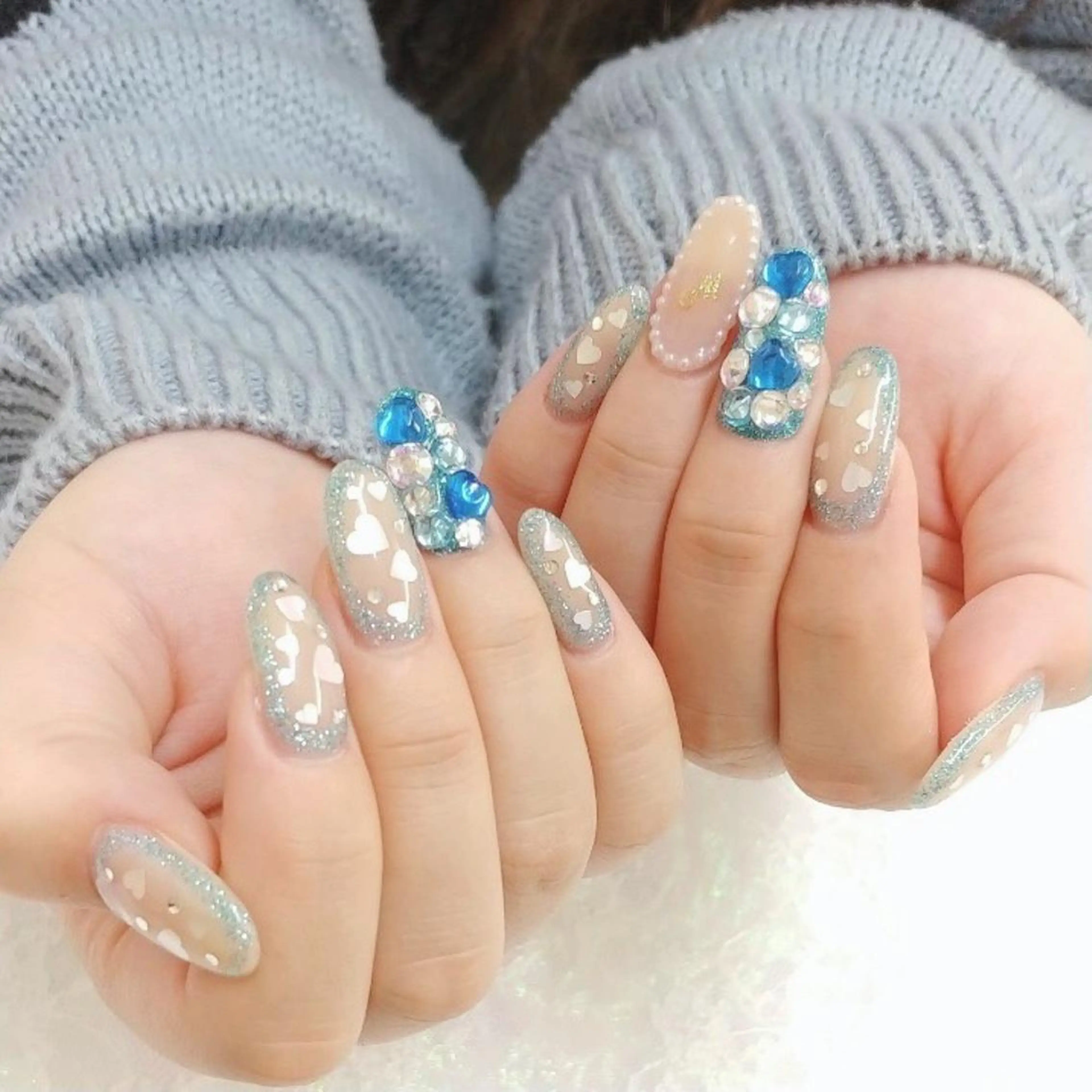 ネイル ジェルネイル ハート ホログラムネイル ハンドネイル Nail lieNのネイルデザイン