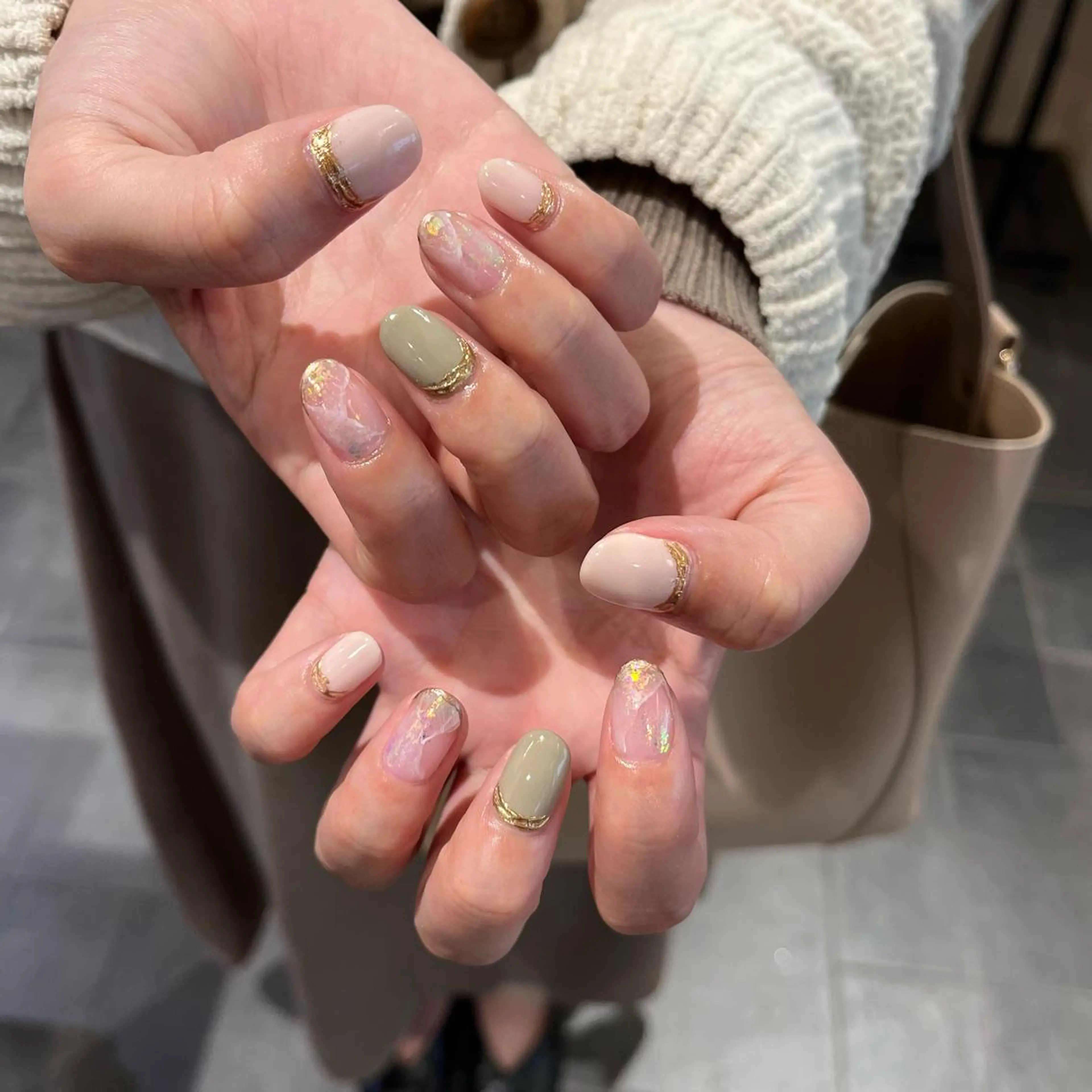 ネイル ニュアンスネイル 鈴木 里奈のネイルデザイン