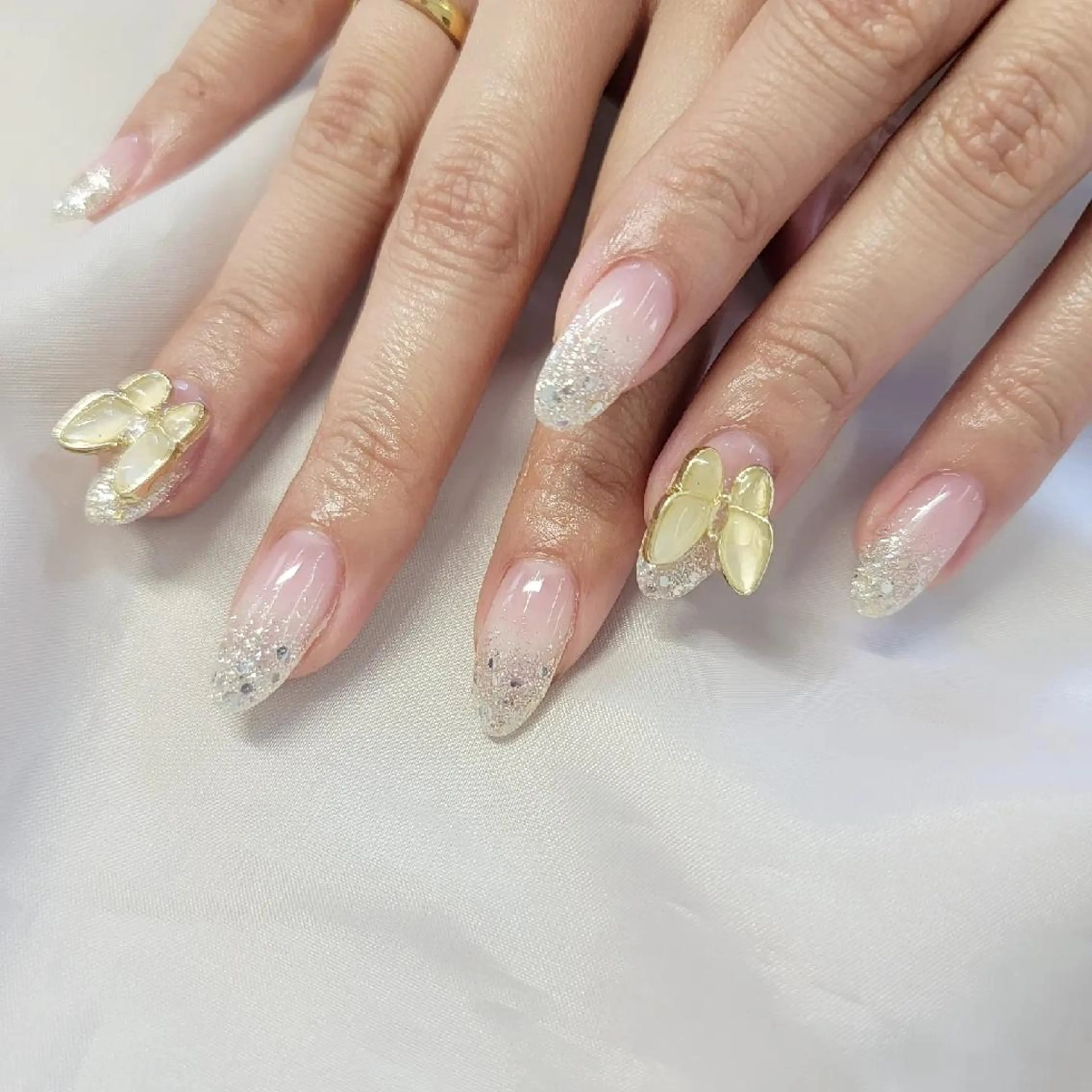 ネイル みよし市 nail salon*pomnal.co所属・Shimada Harukaのネイルデザイン