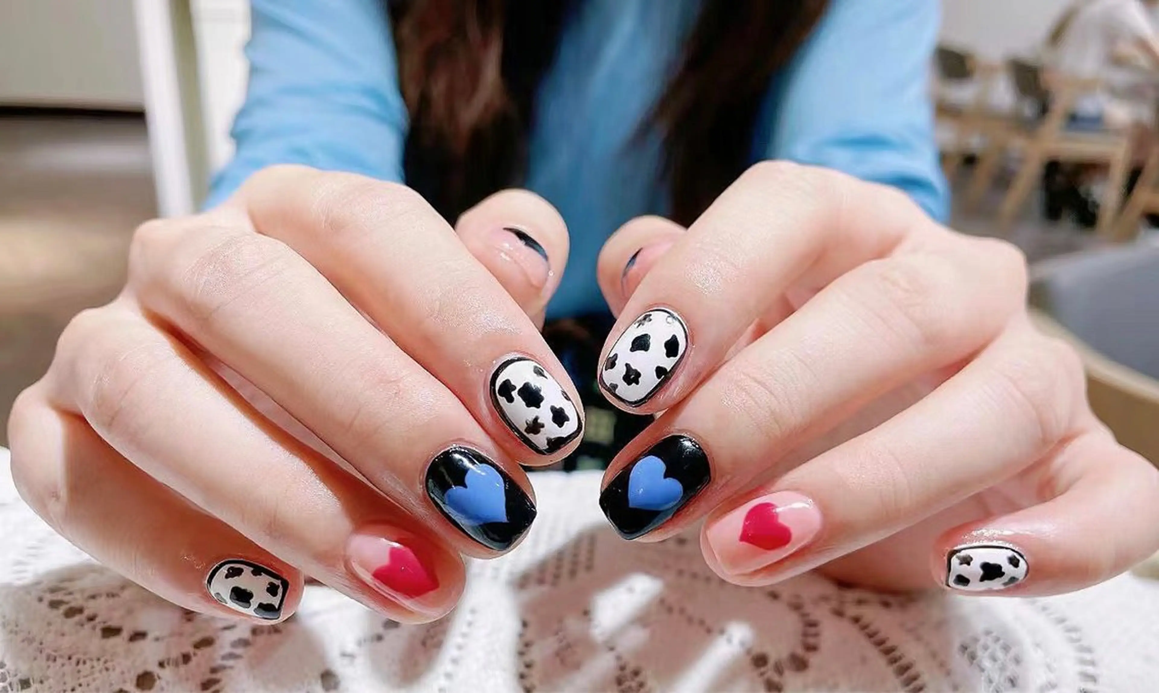 ネイル Ui_Amor (パラジェル)のネイルデザイン