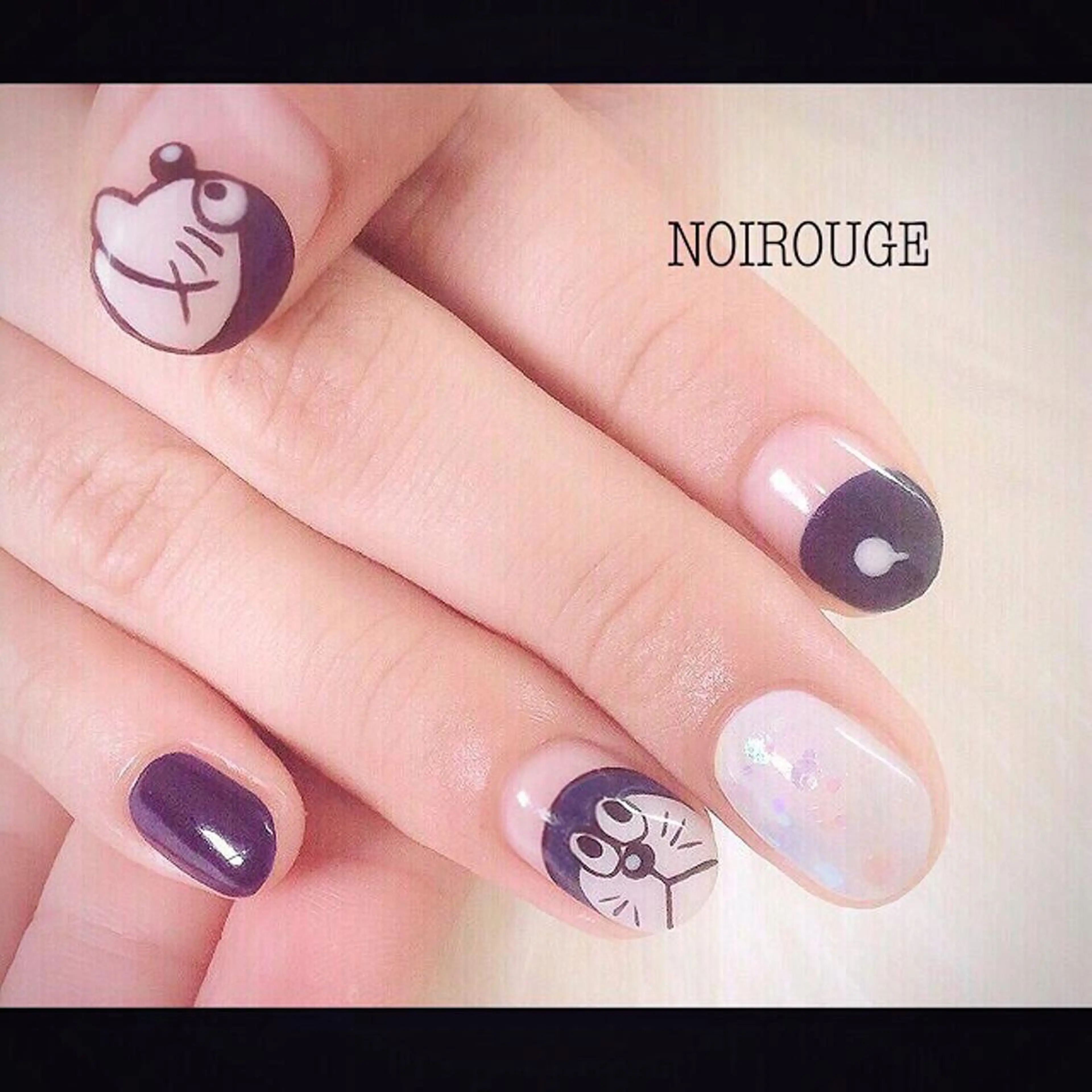 ネイル NOIROUGE所属・NOI ROUGEのネイルデザイン