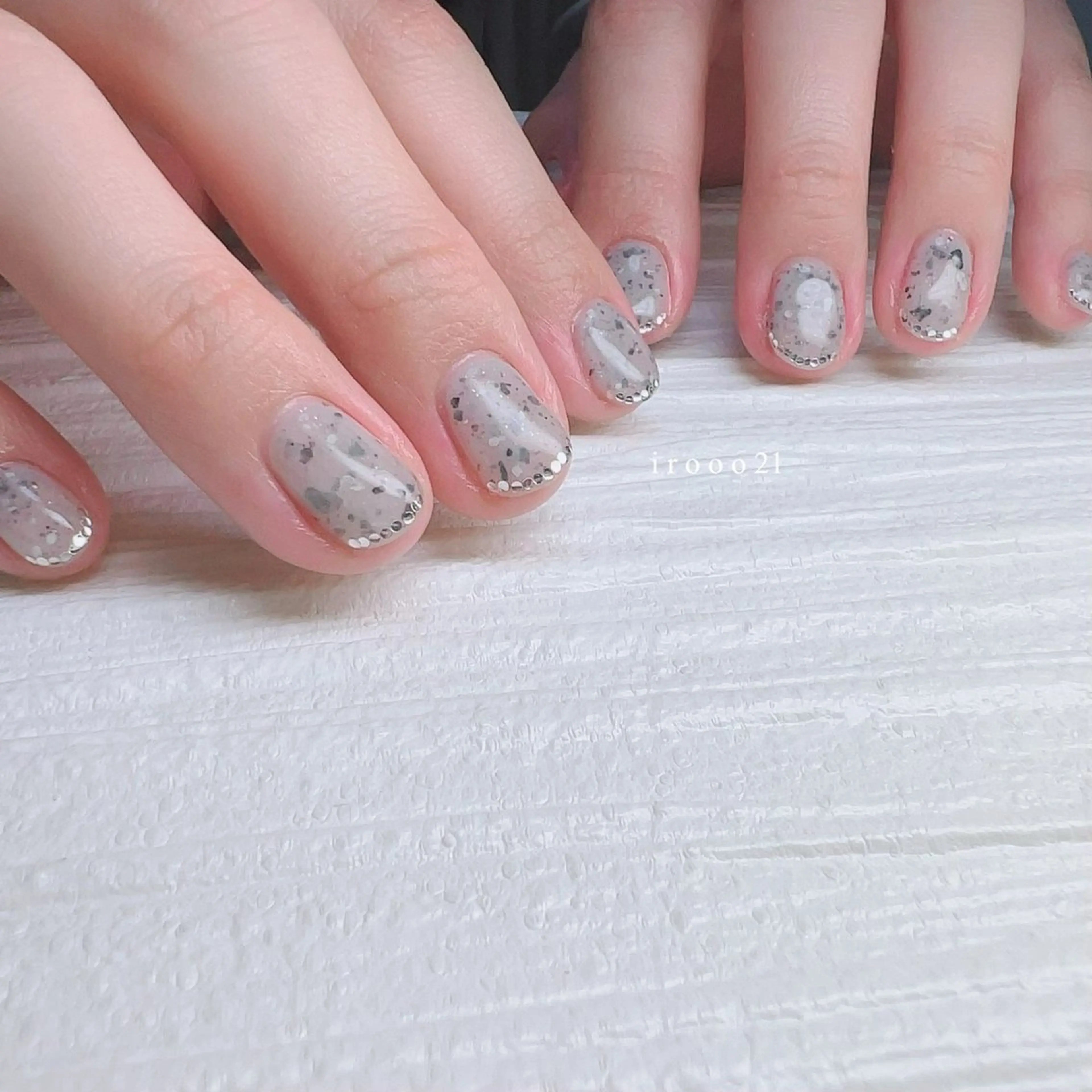 ネイル フレンチネイル シンプルネイル irooo 21のネイルデザイン