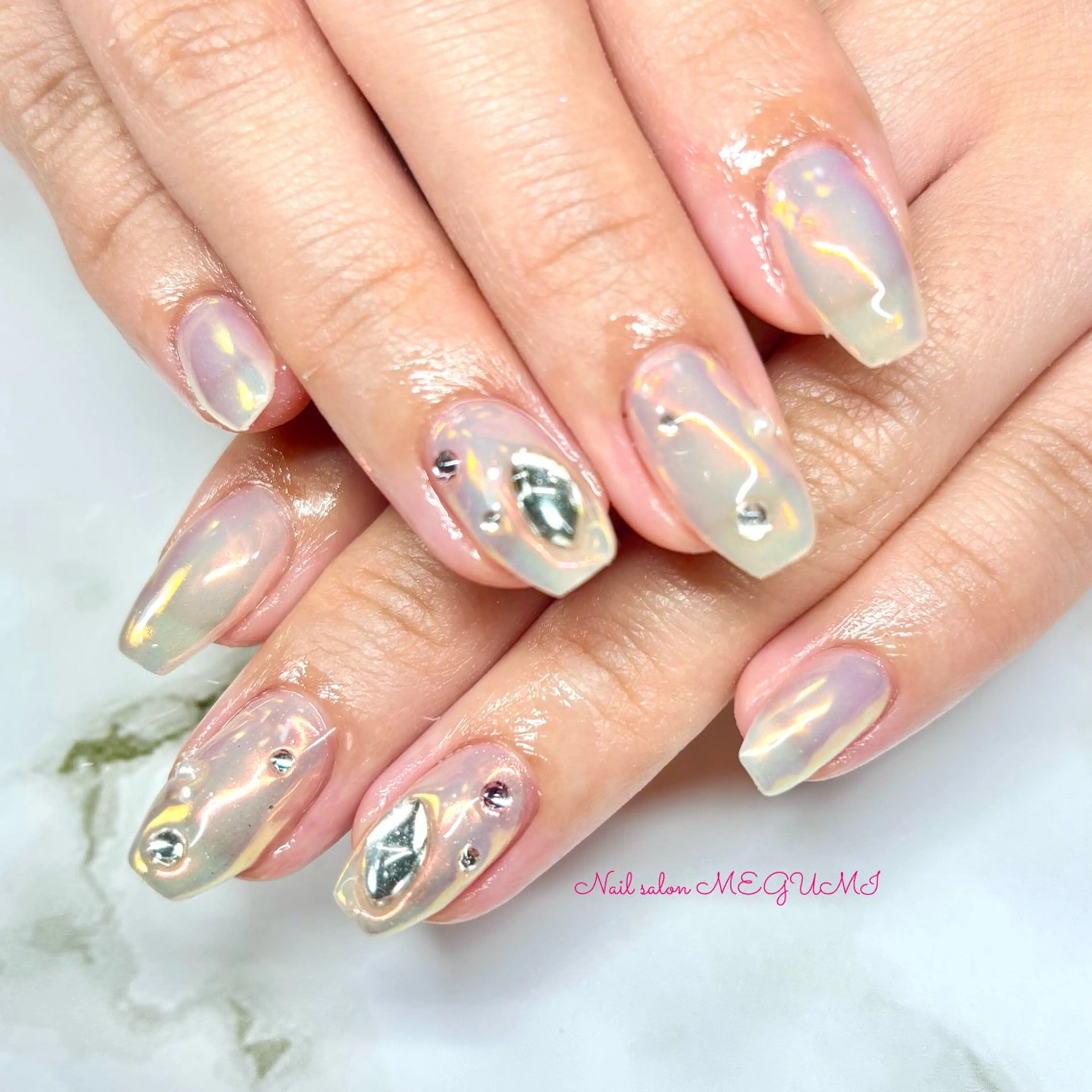 ネイル Nail salon MEGUMIのネイルデザイン