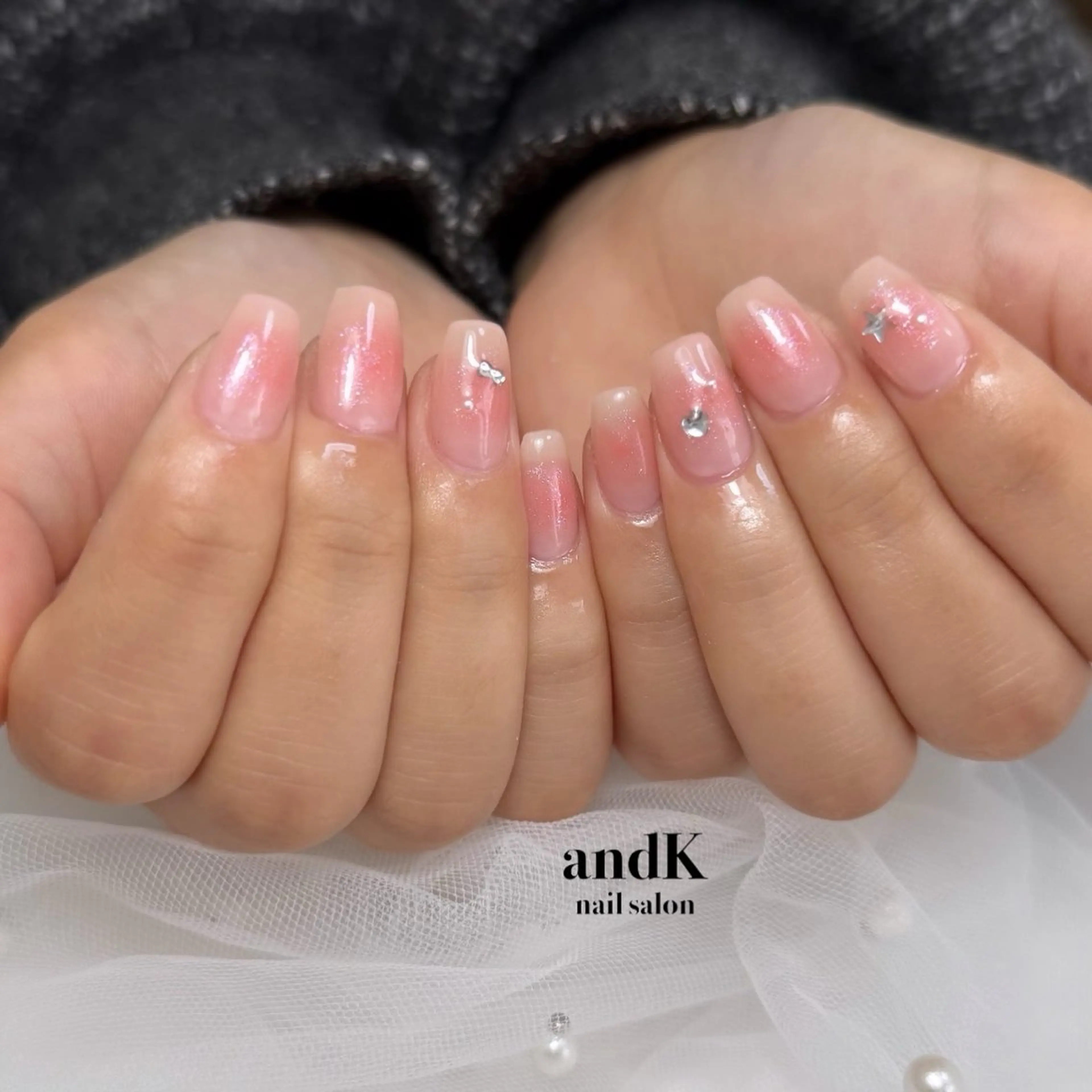 ネイル キラキラネイル ハンドネイル andK nail salonのネイルデザイン