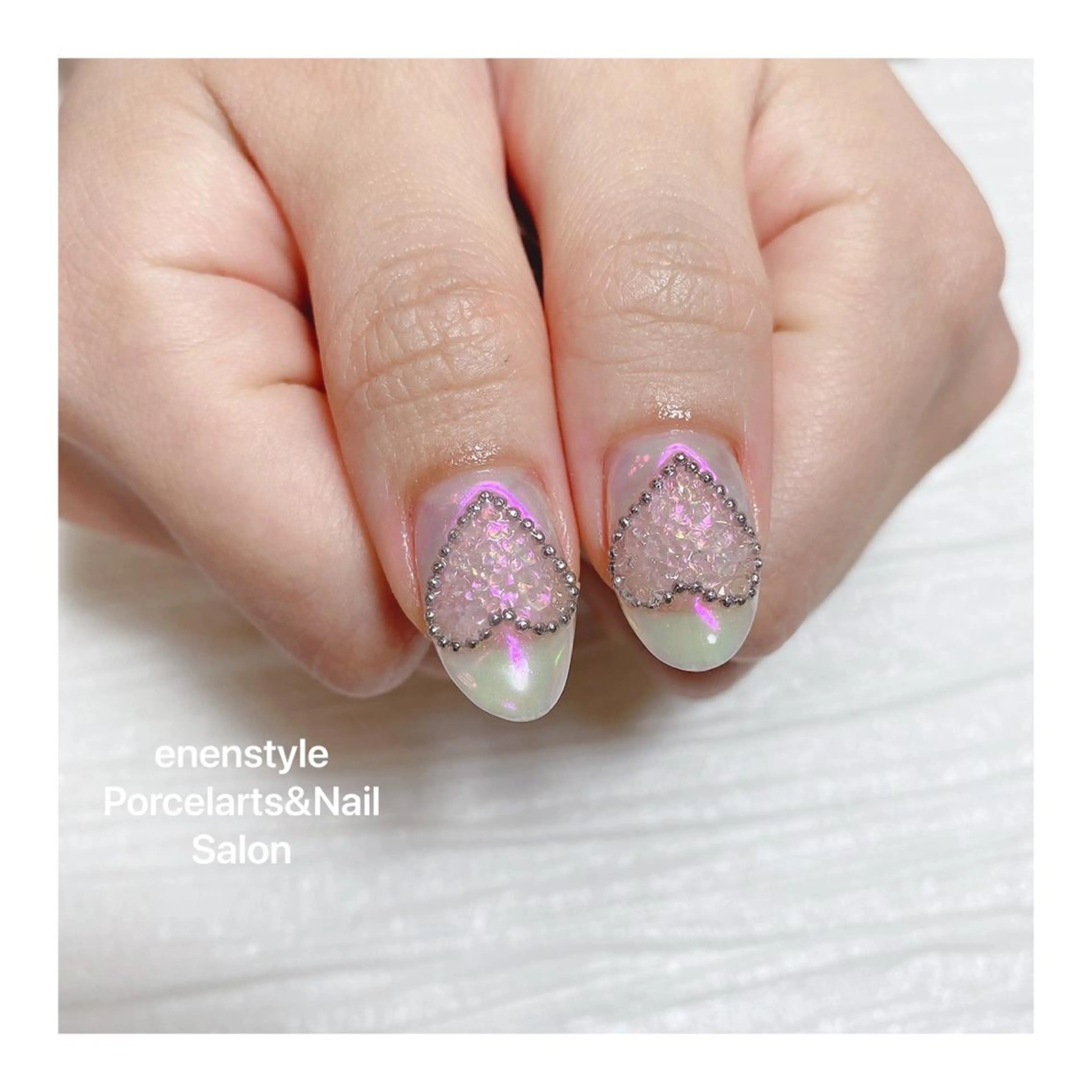 ミディアム ネイル ハンドネイル 👑enen style👑のネイルデザイン