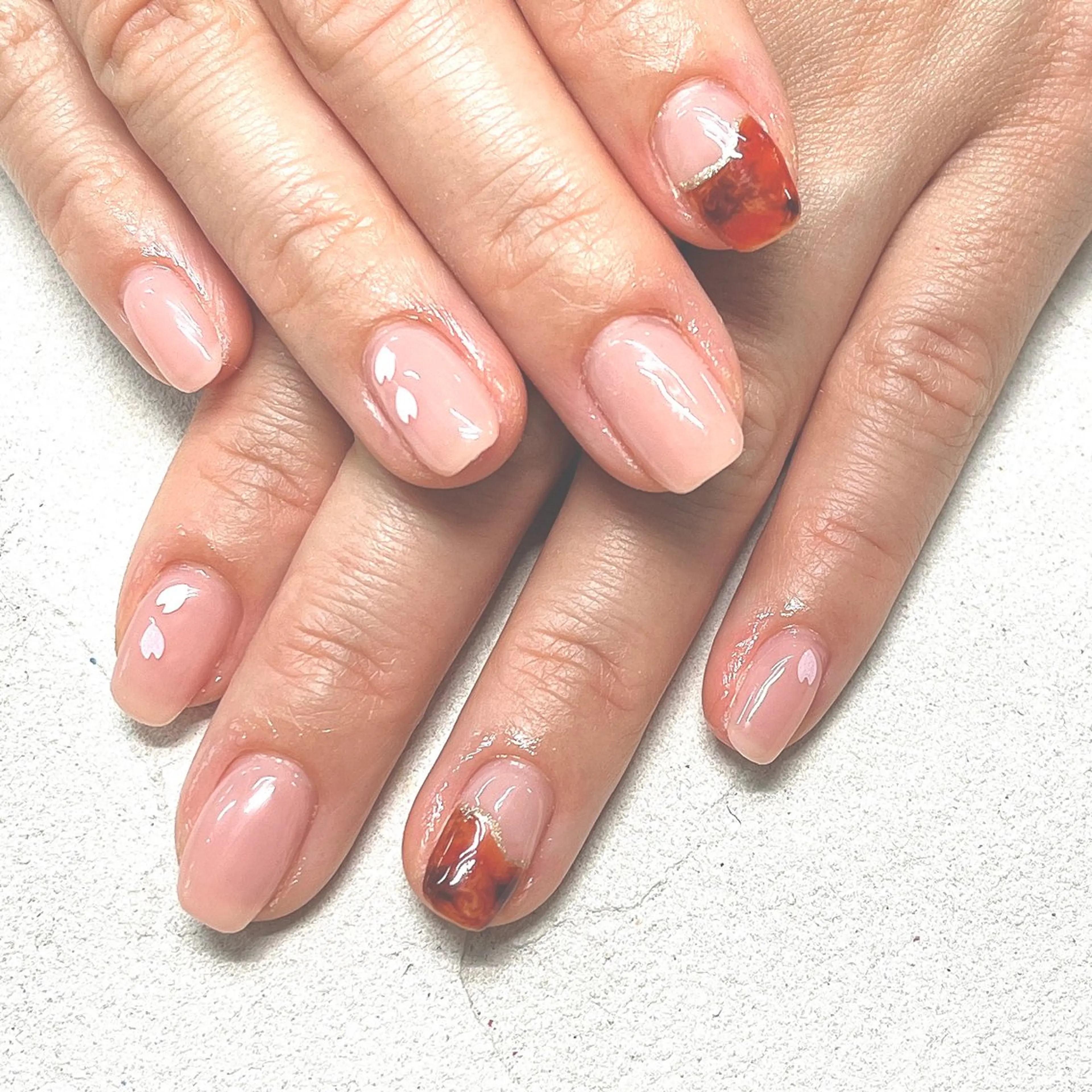 ネイル アートネイル 桜ネイル フットネイル フレンチネイル ジェルネイル ハンドネイル Bianca市ヶ谷店 Aiuraのネイルデザイン