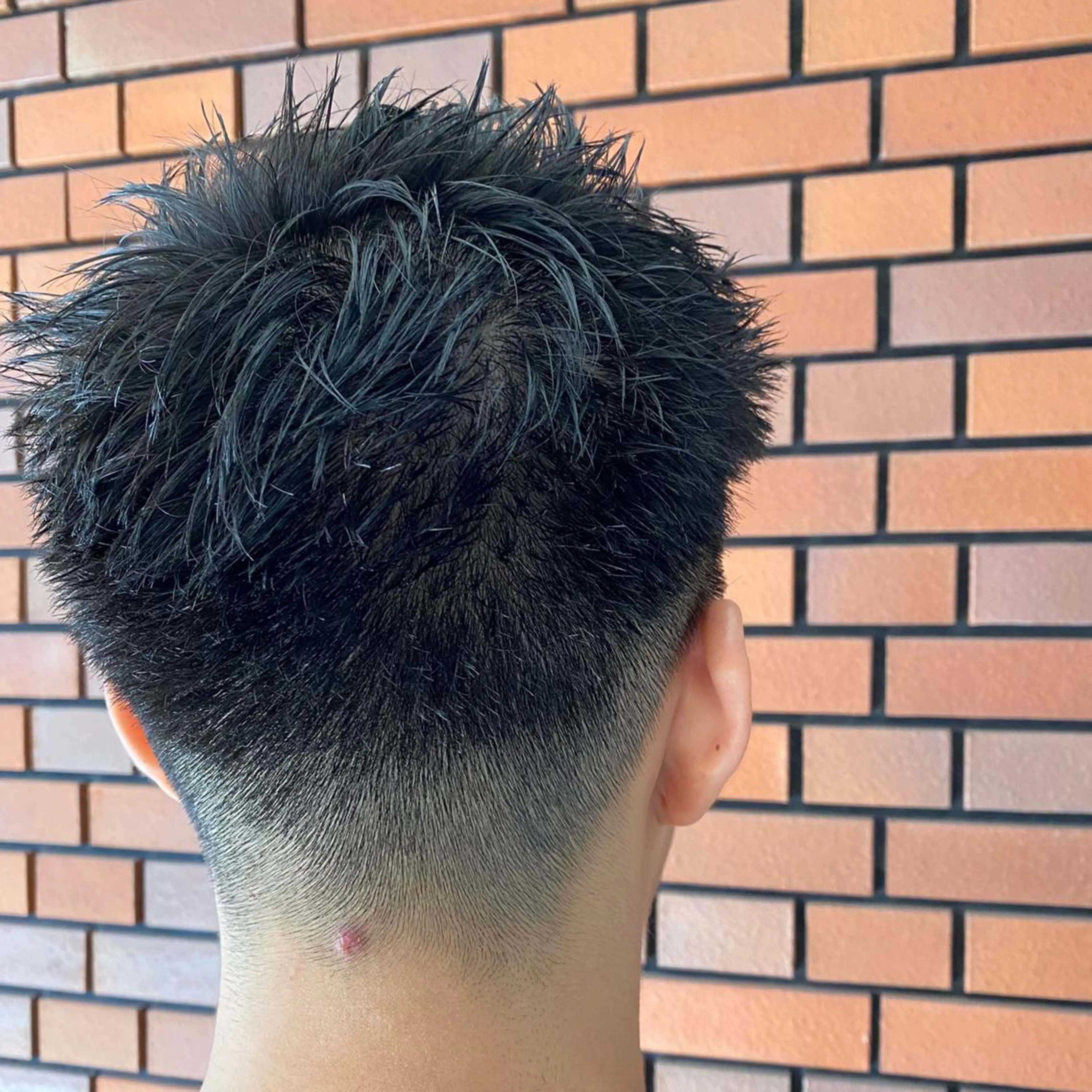 ショート メンズ カット トリートメント エイトウメダ 店長 稲尾友則のヘアスタイル