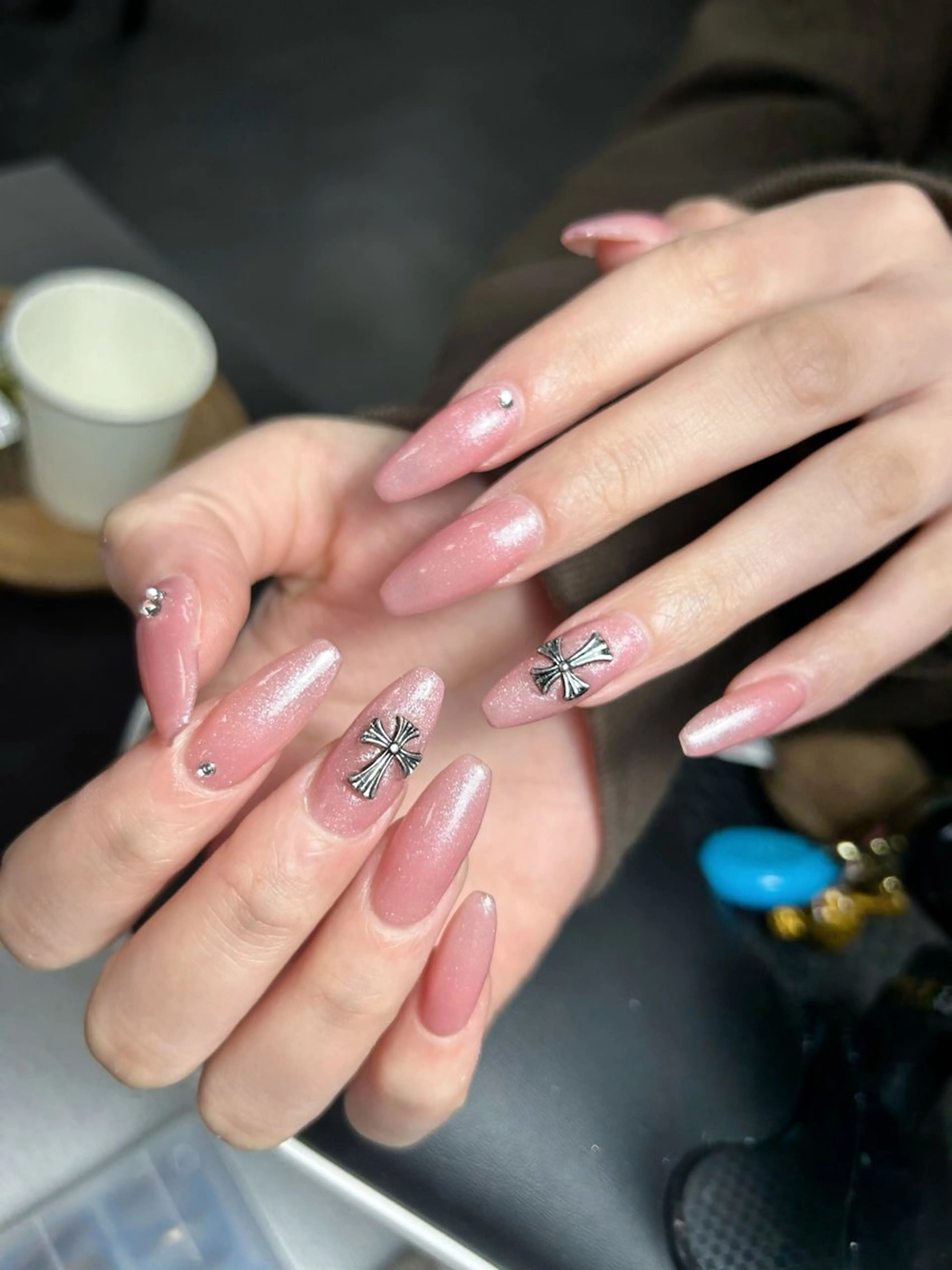 ネイル 韓国ネイル 持ち込み ニュアンスネイル ネイルチップ 冬ネイル RINN ANA.CHUOのネイルデザイン