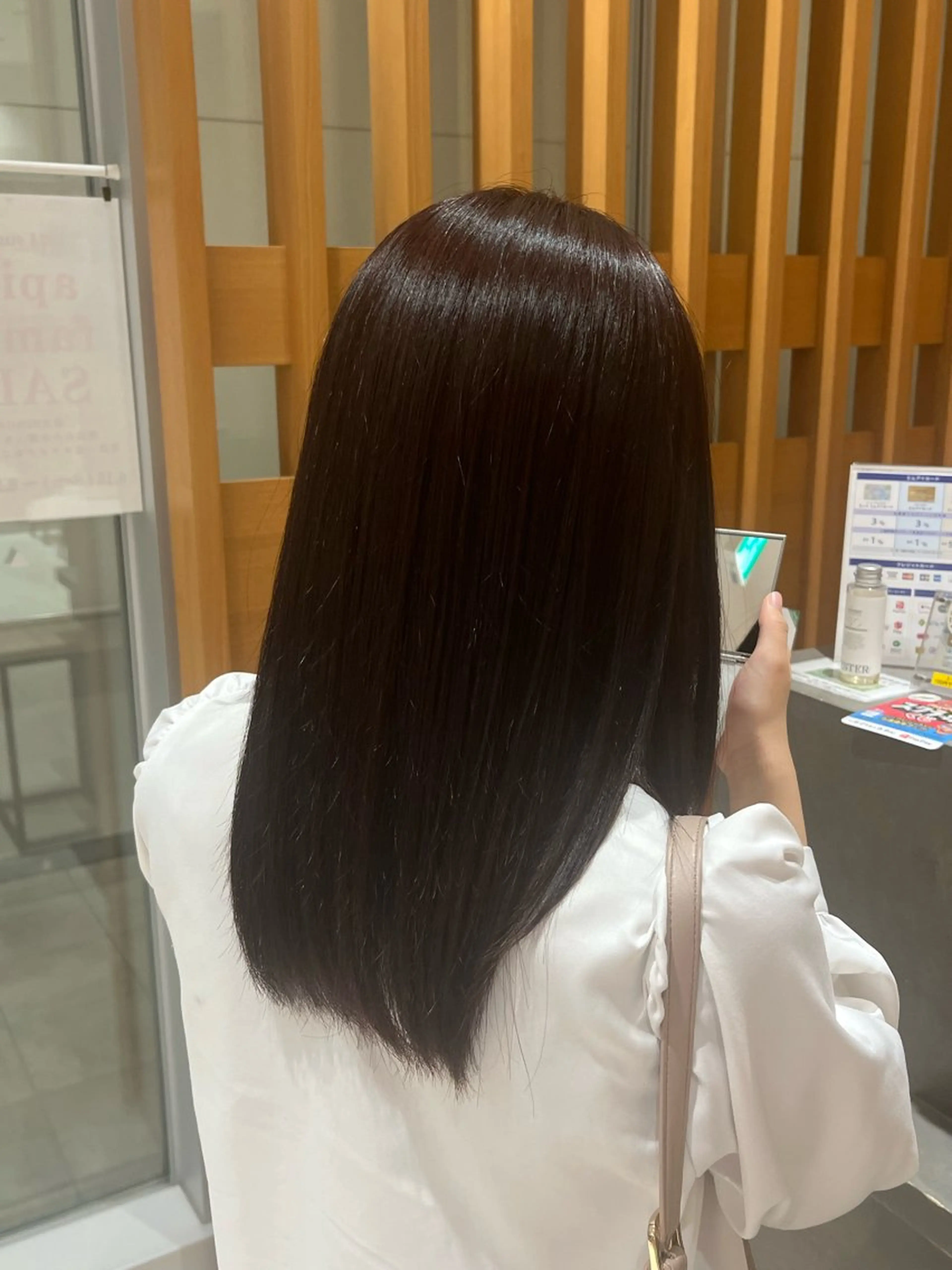 セミロング カラー カット ヘアカラー トリートメント 髪質改善／ストレート 特化／津久井裕仁🫧のヘアスタイル