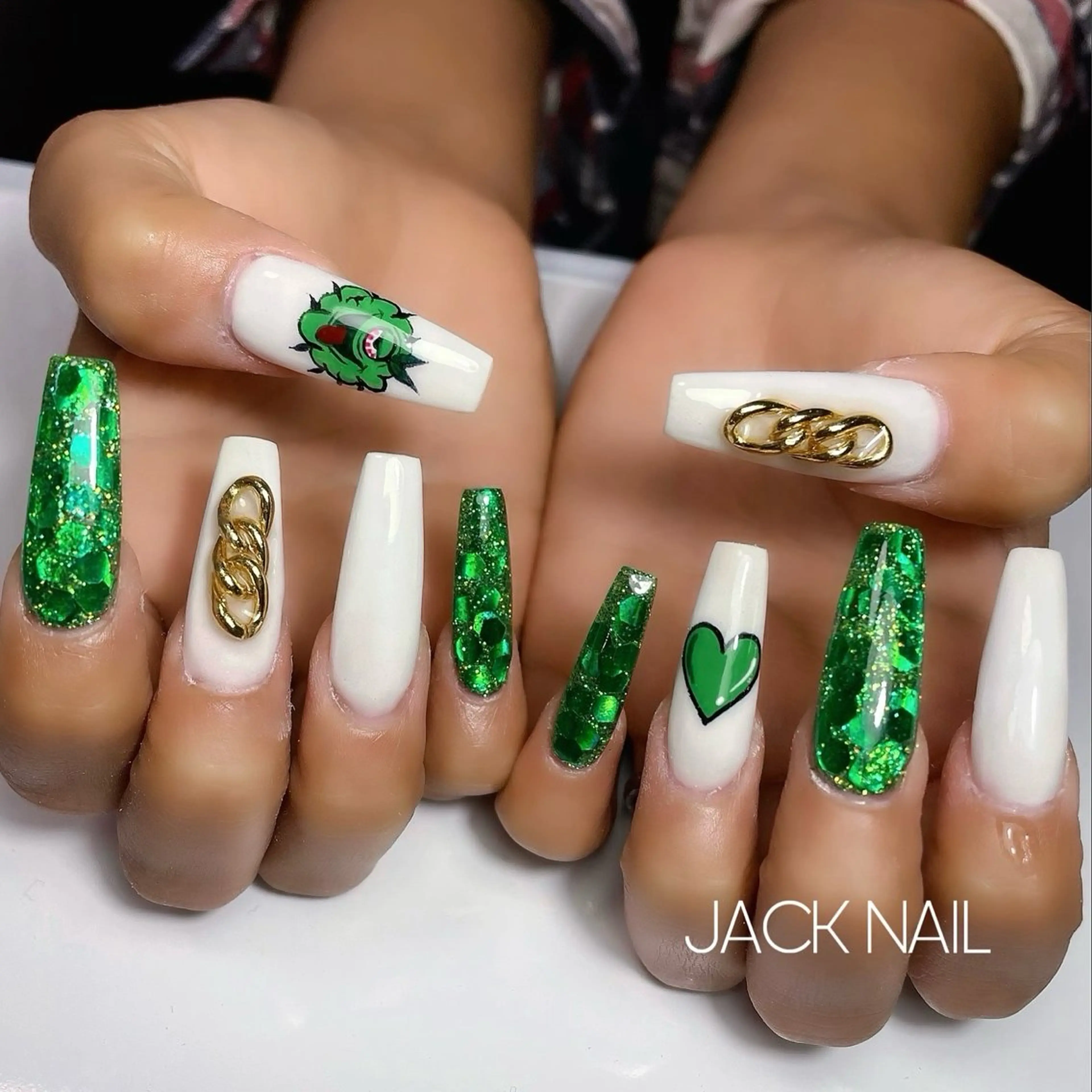 ネイル ハンドネイル JACK NAIL 💜Ayakaのネイルデザイン