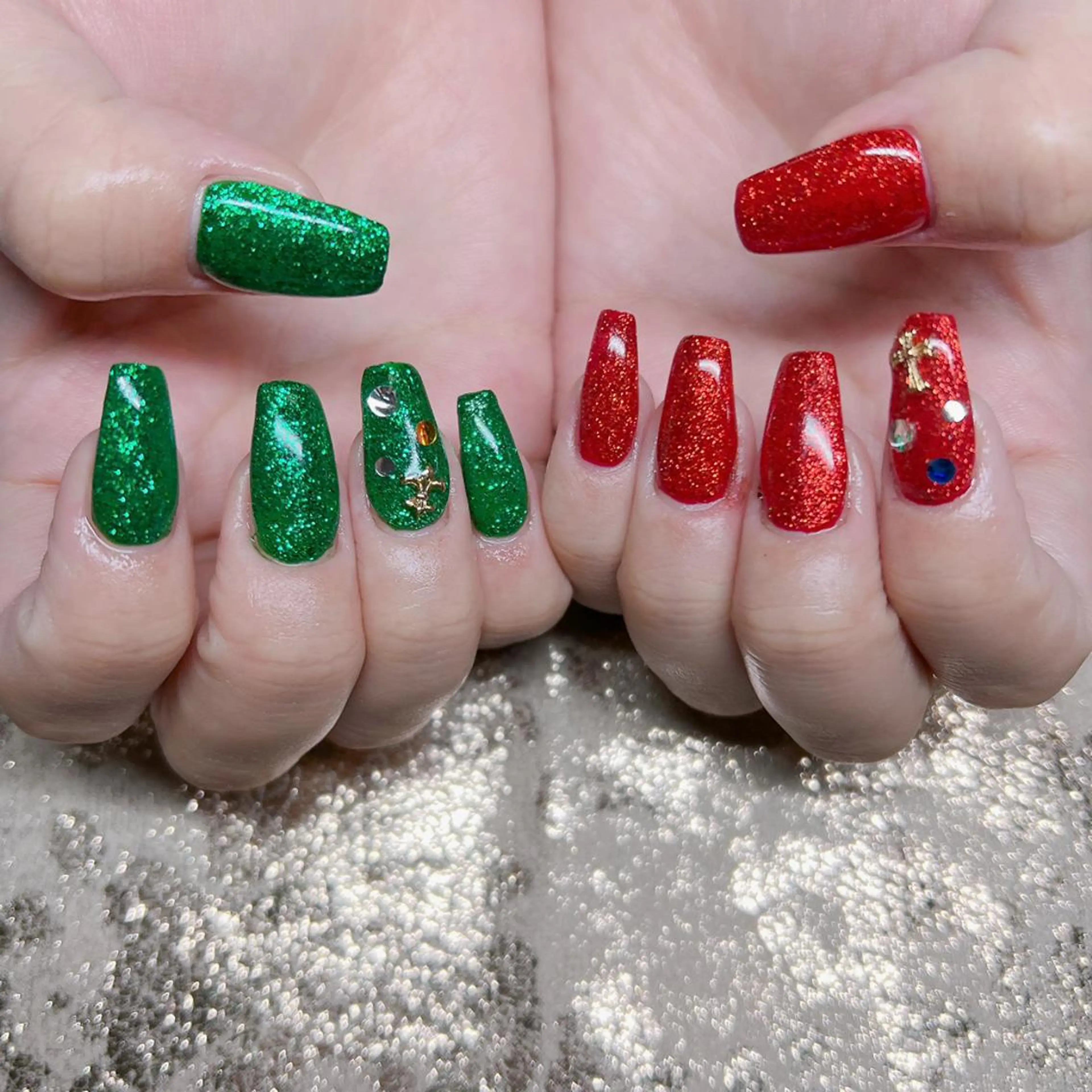 ネイル 個室ネイルサロンDolly Girl〜ドーリーガール〜所属・DollyGirl KYOKOのネイルデザイン