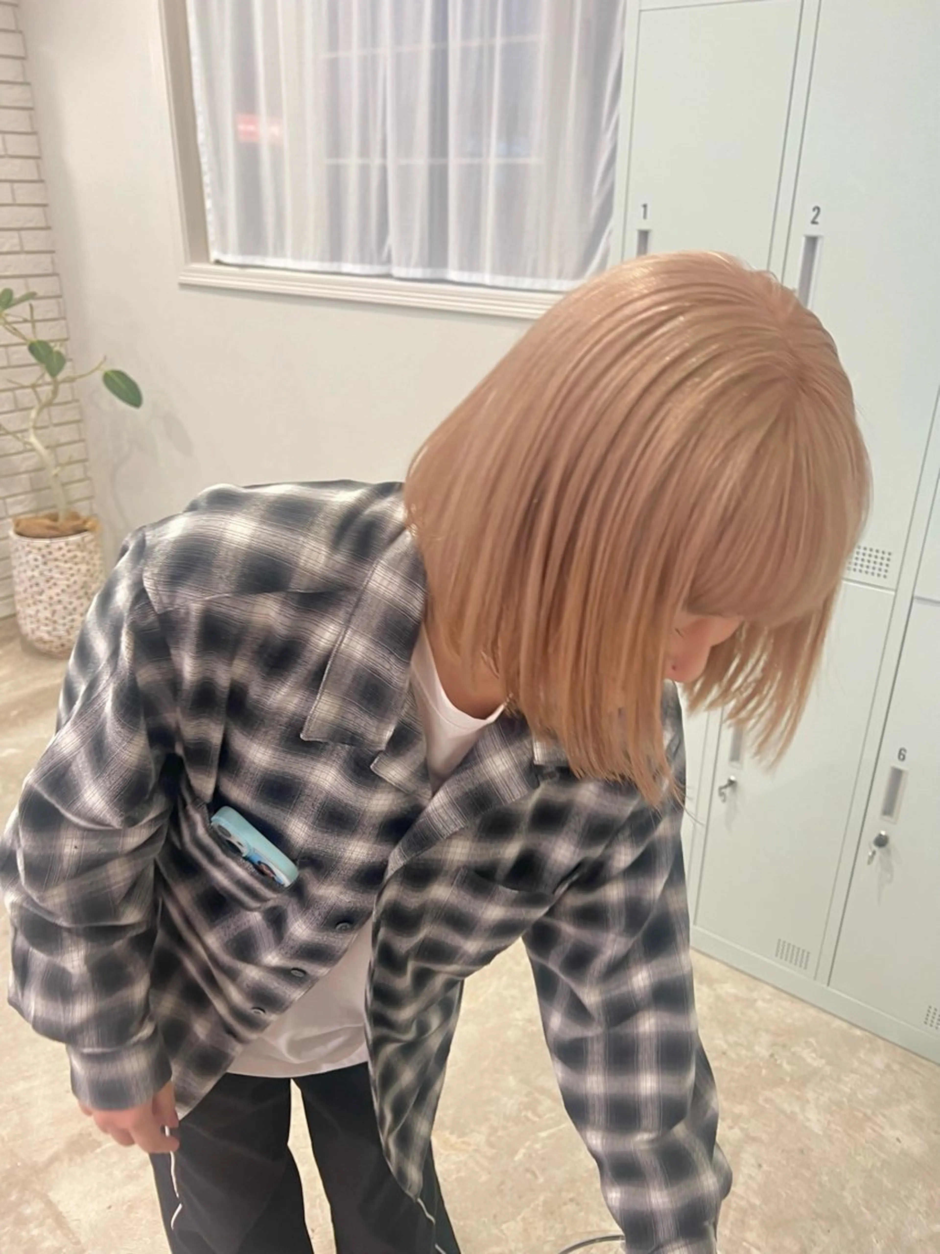 ミディアム カラー ハイトーンカラー ヘアカラー ダイヤモンドリリーキートス所属・ひめな /透明感カラー/一宮のヘアスタイル