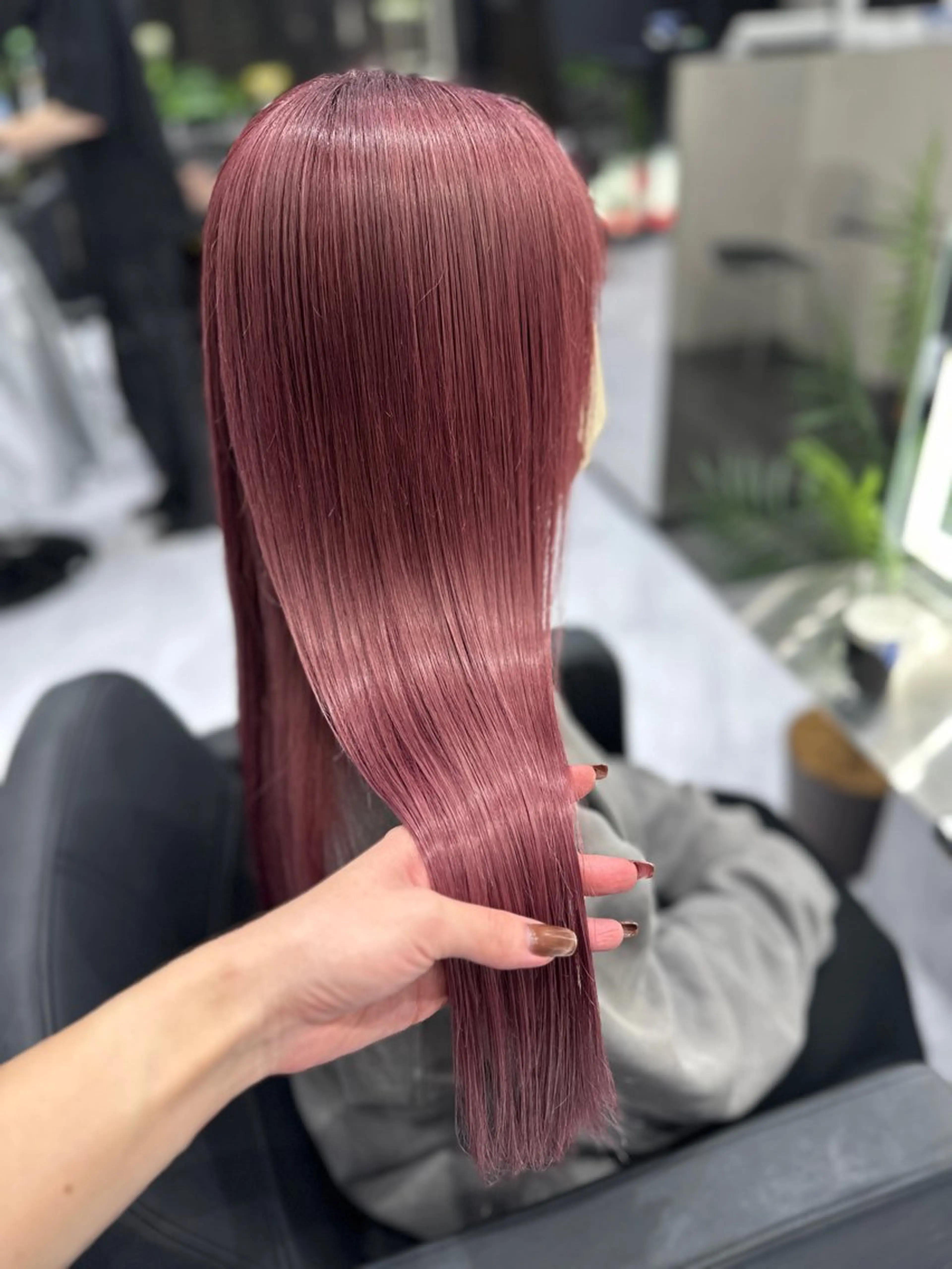 ロング カラー CS made by SHACHU 栄所属・山田 瑛司のヘアスタイル
