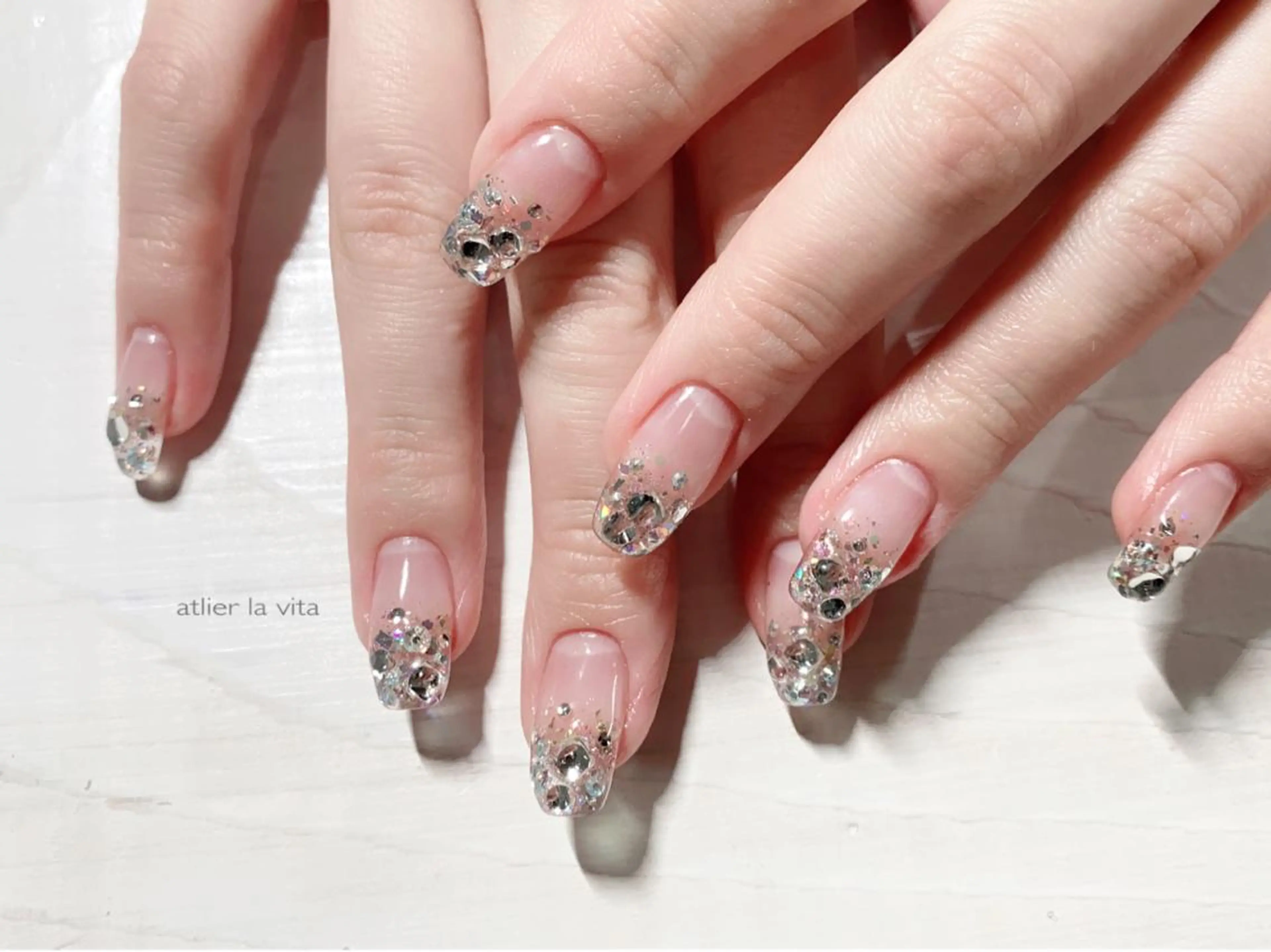 ネイル クリアネイル スカルプネイル ハンドネイル atelier la vita所属・lavita. mimuraのネイルデザイン