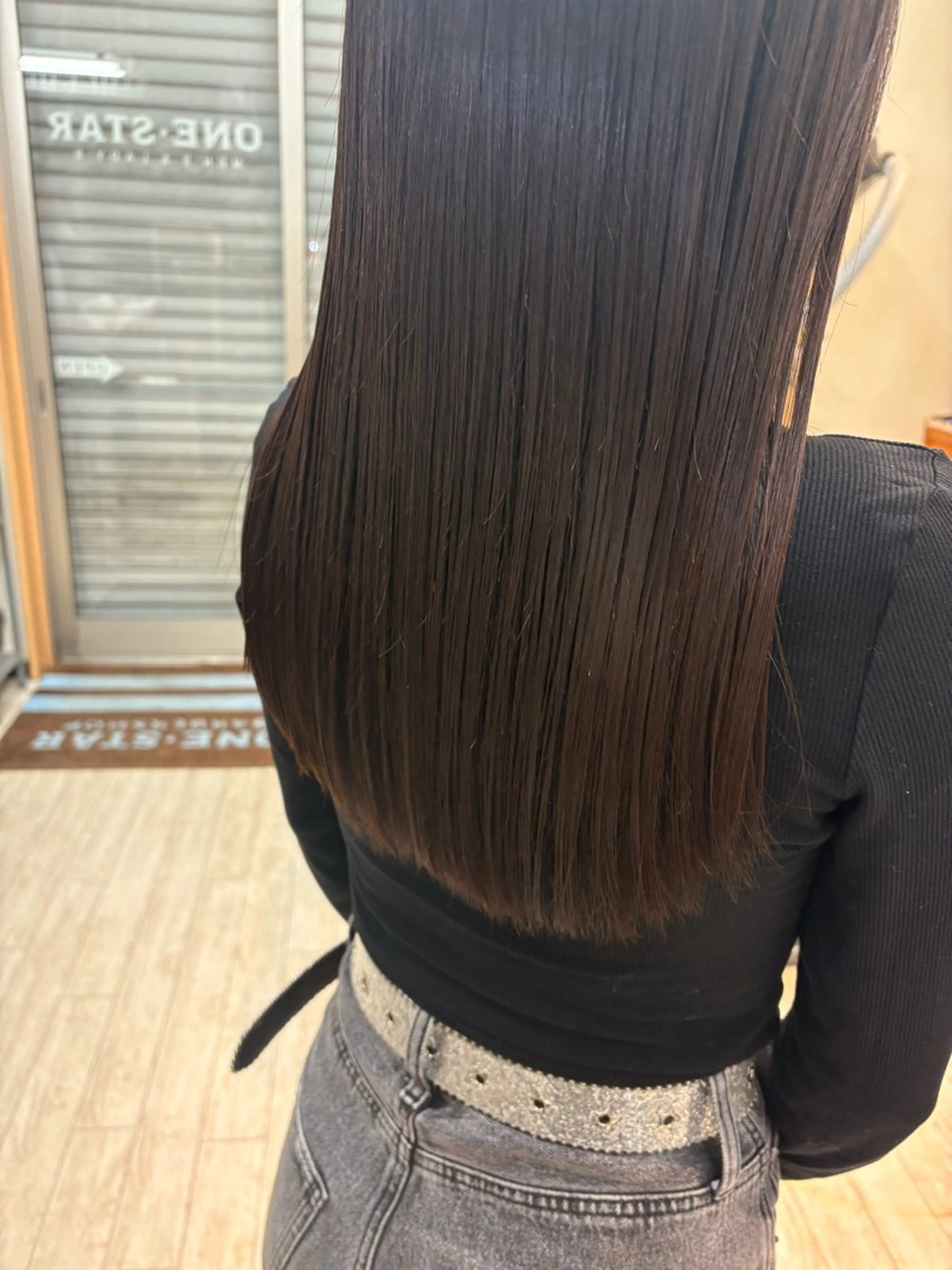 ロング 髪質改善 縮毛矯正 縮毛矯正 one☆star所属・通い続けられるサロン ママ美容師　明日香のヘアスタイル