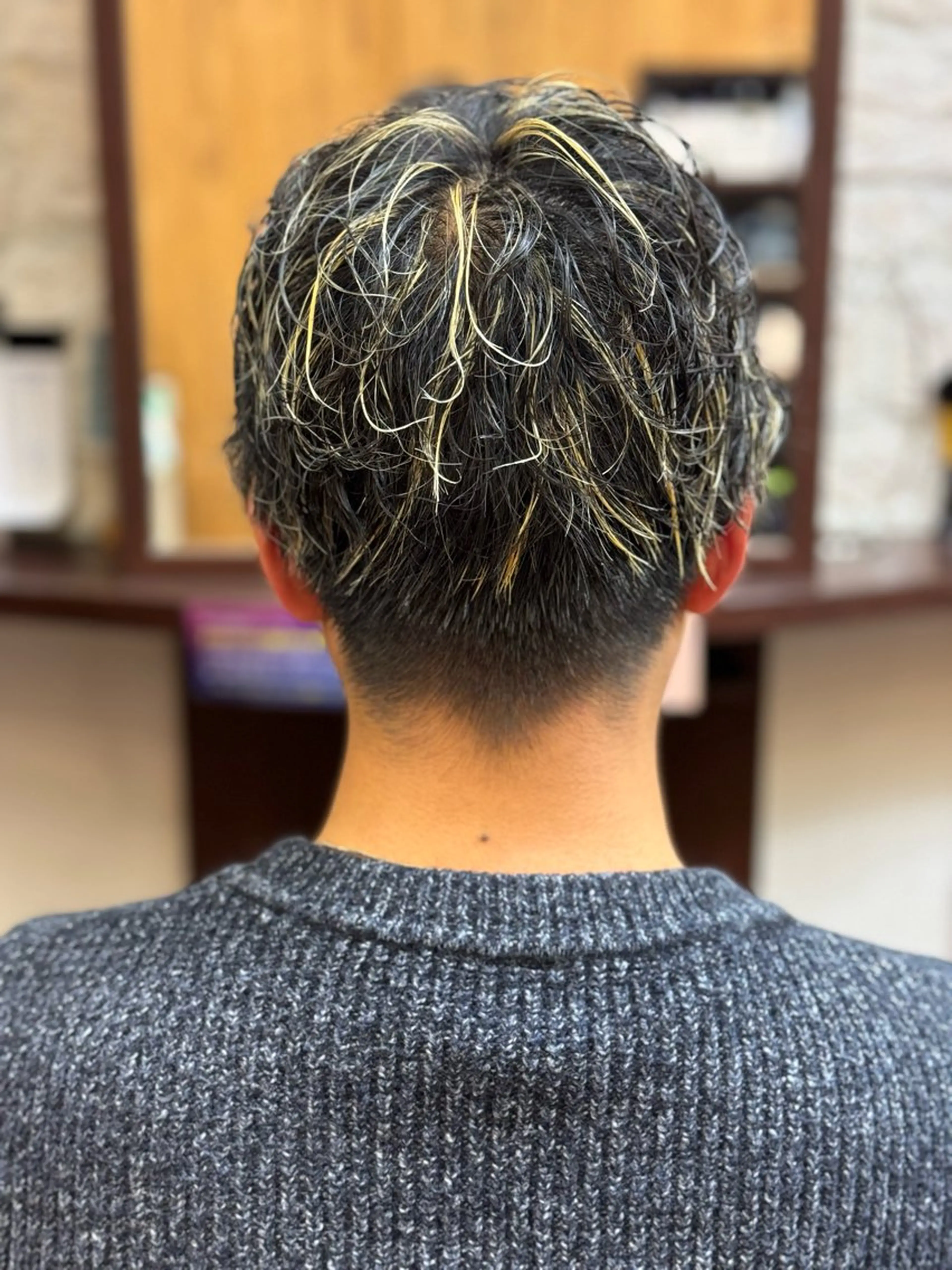 ショート カラー パーマ メンズ カット ヘッドスパ ヘアセット 牧野 滉平のヘアスタイル