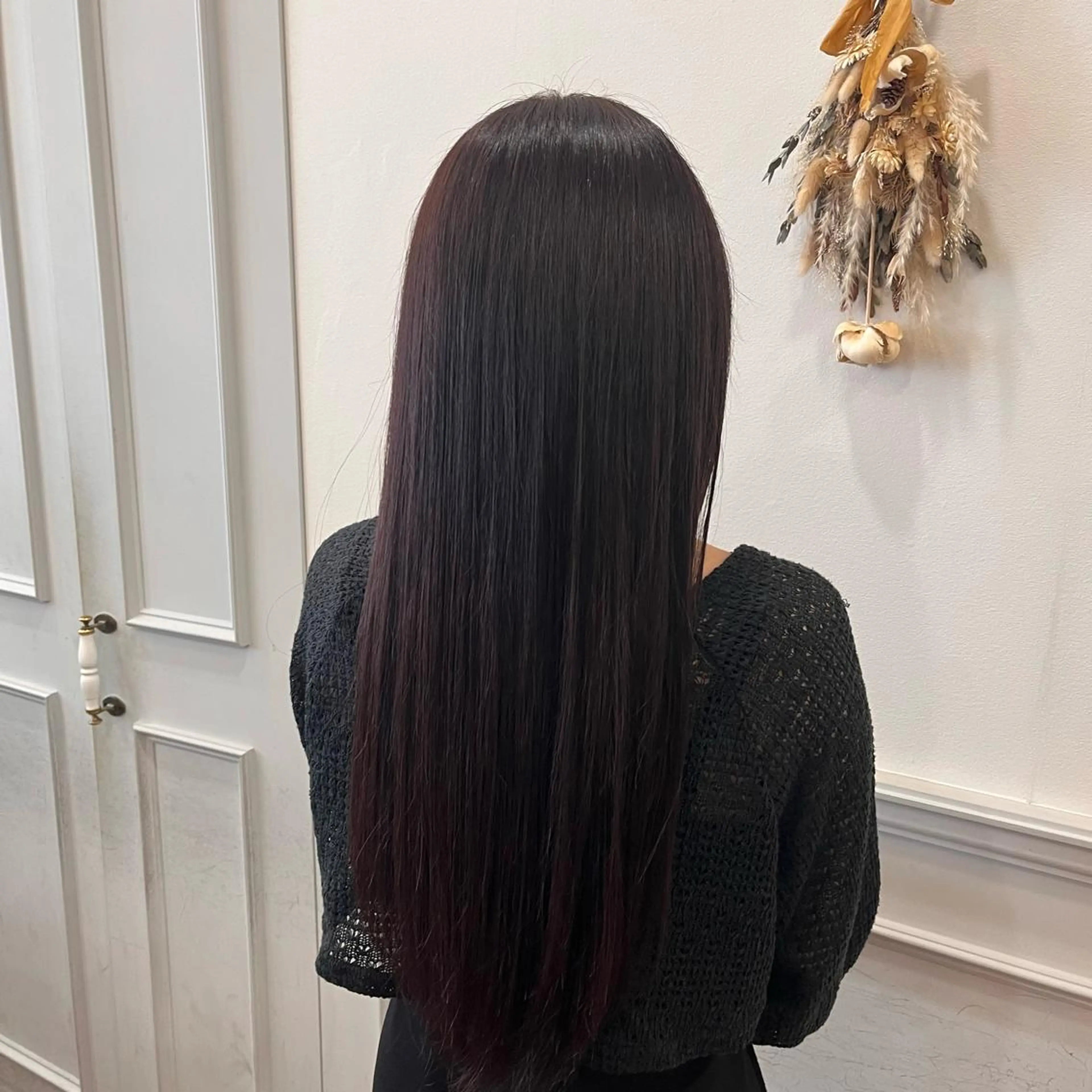 ロング カラー バイオレットカラー ヘアカラー よしだ しおりのヘアスタイル