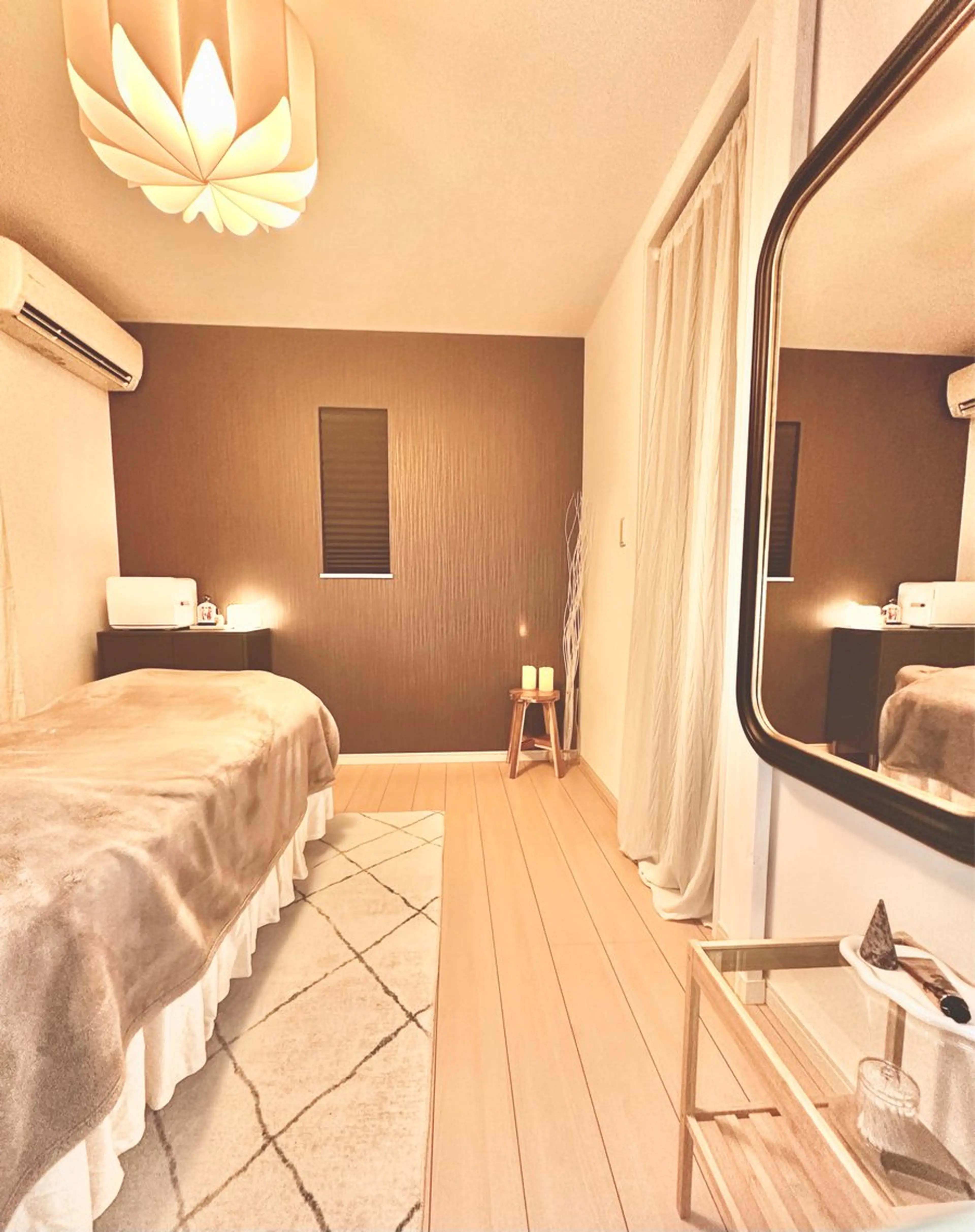 小顔造り• relaxationのエステ・リラクイメージ