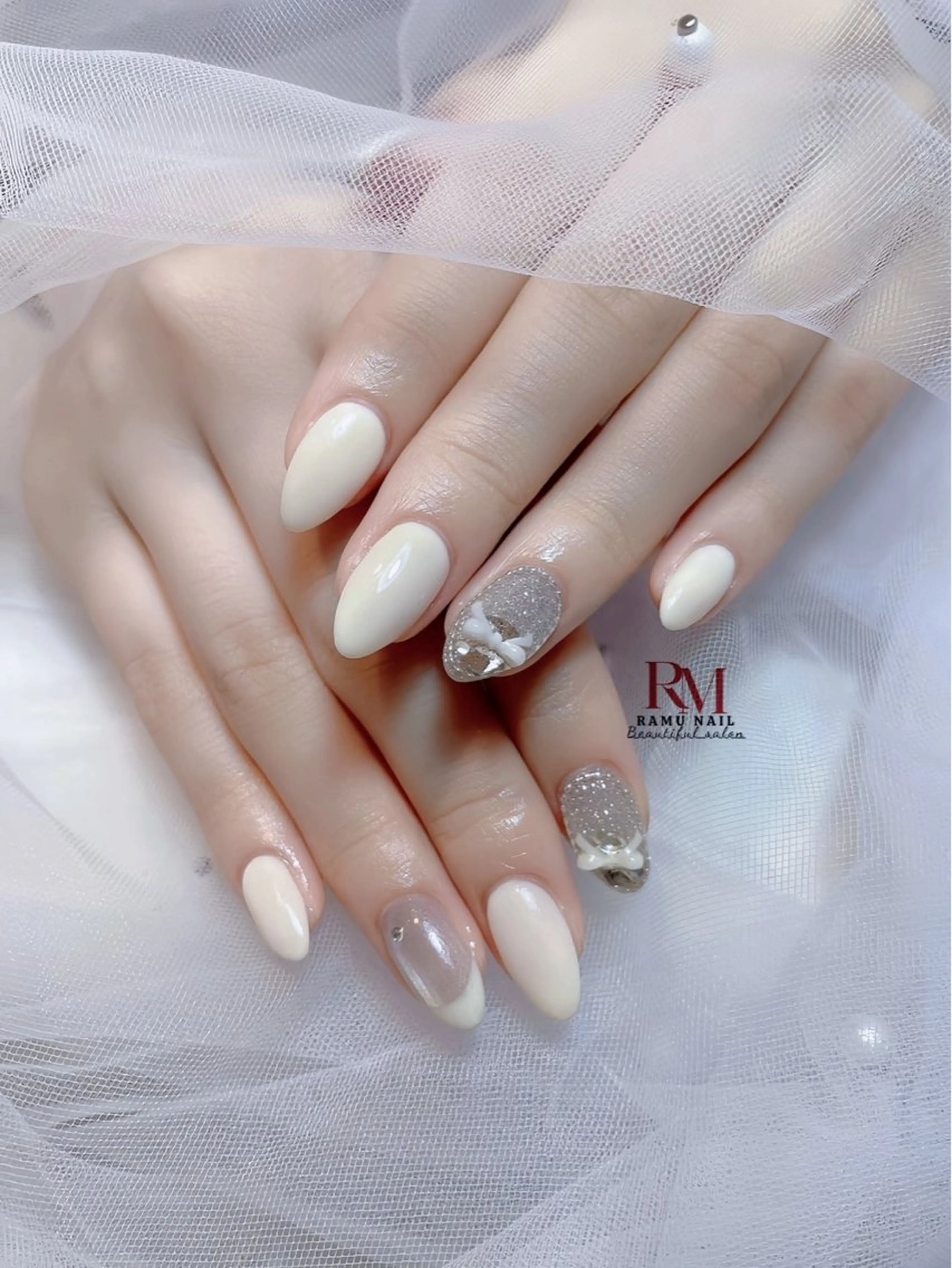 ネイル キラキラネイル マグネットネイル ミラーネイル ワンホンネイル 冬ネイル ハンドネイル RAMU Nail 恵比寿店のネイルデザイン