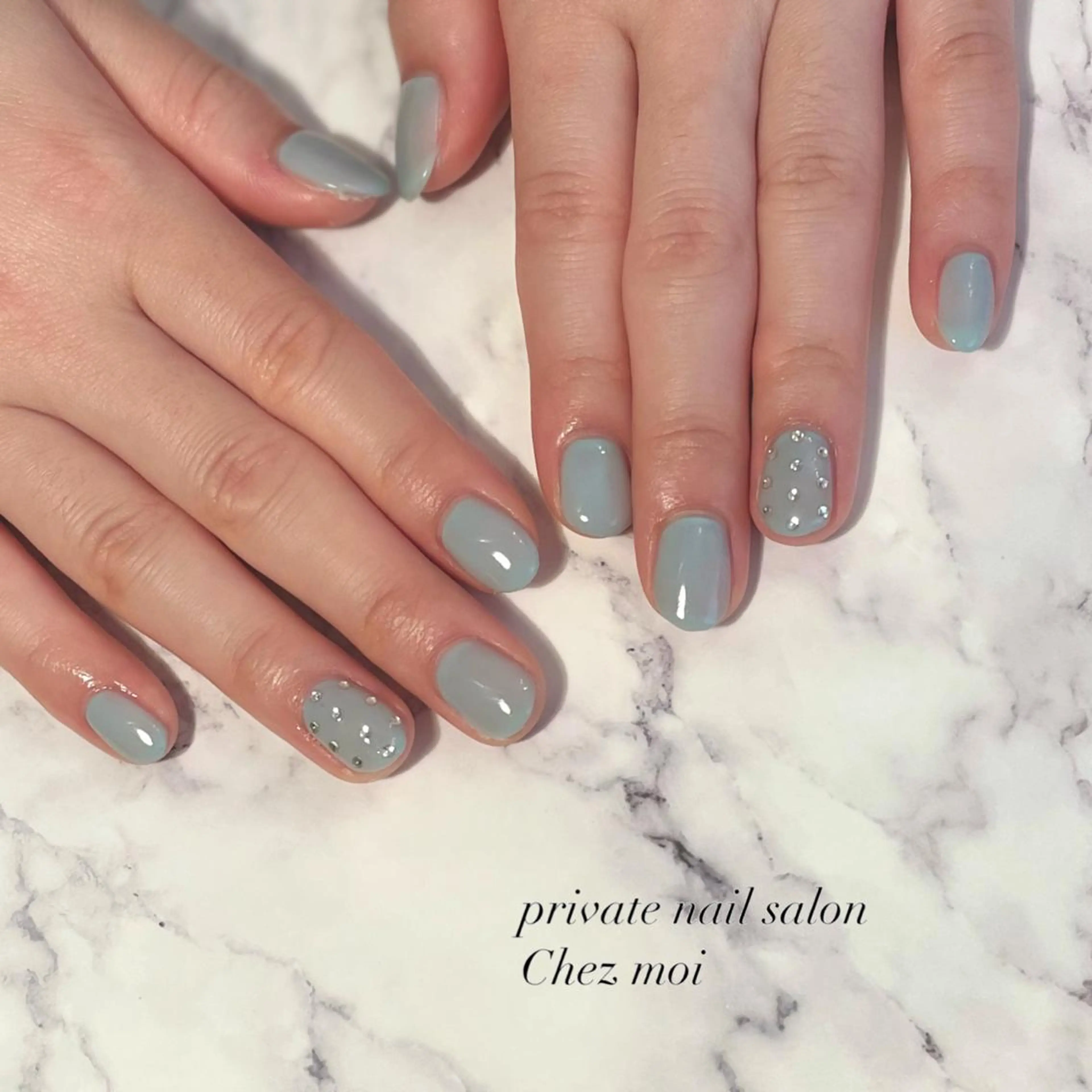 ネイル KOMINE TOMOKOのネイルデザイン