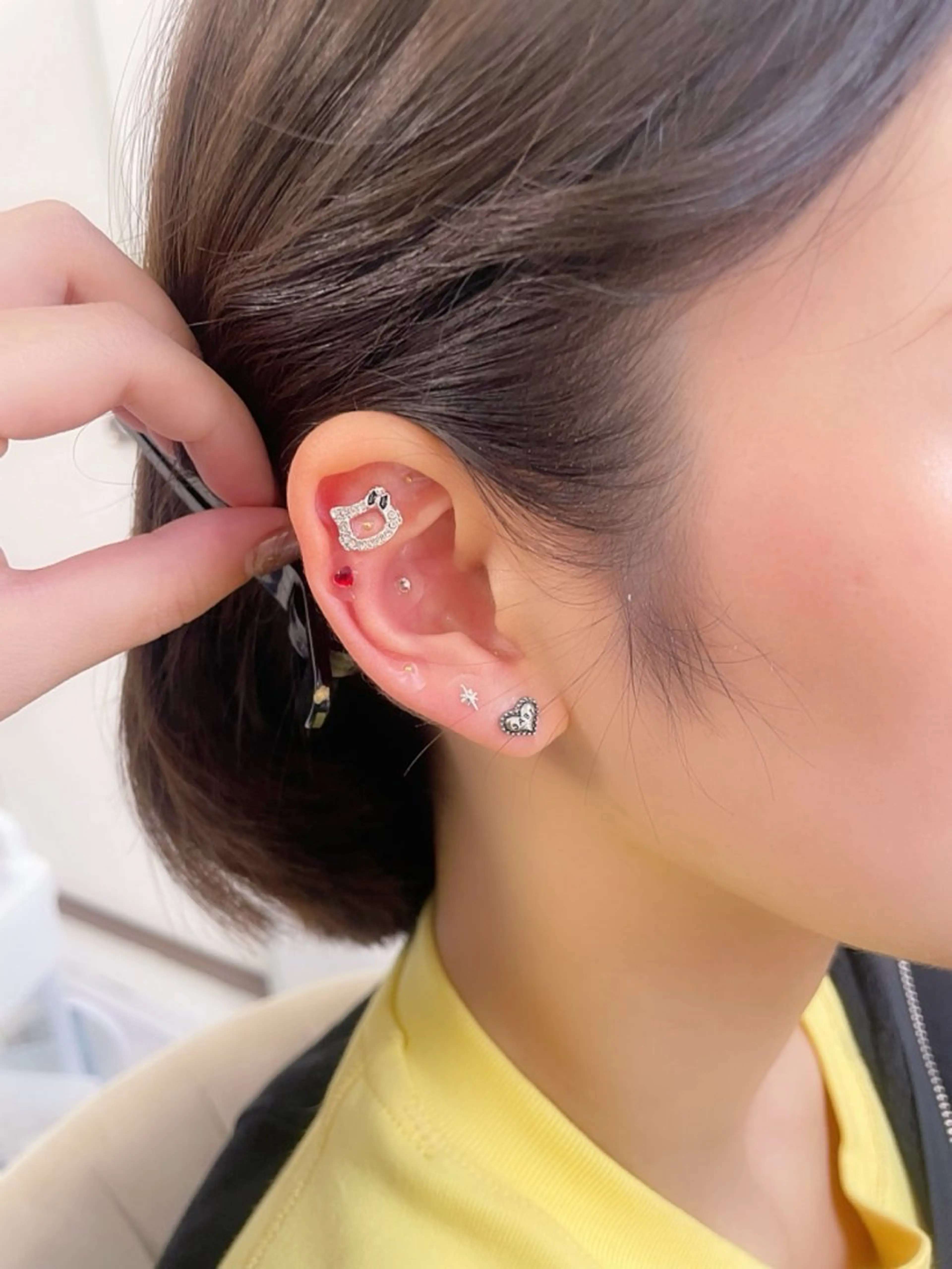 【人気メニュー】🎀耳つぼJewelry ＋ 韓国まつ毛パーマ コーティング付きの写真