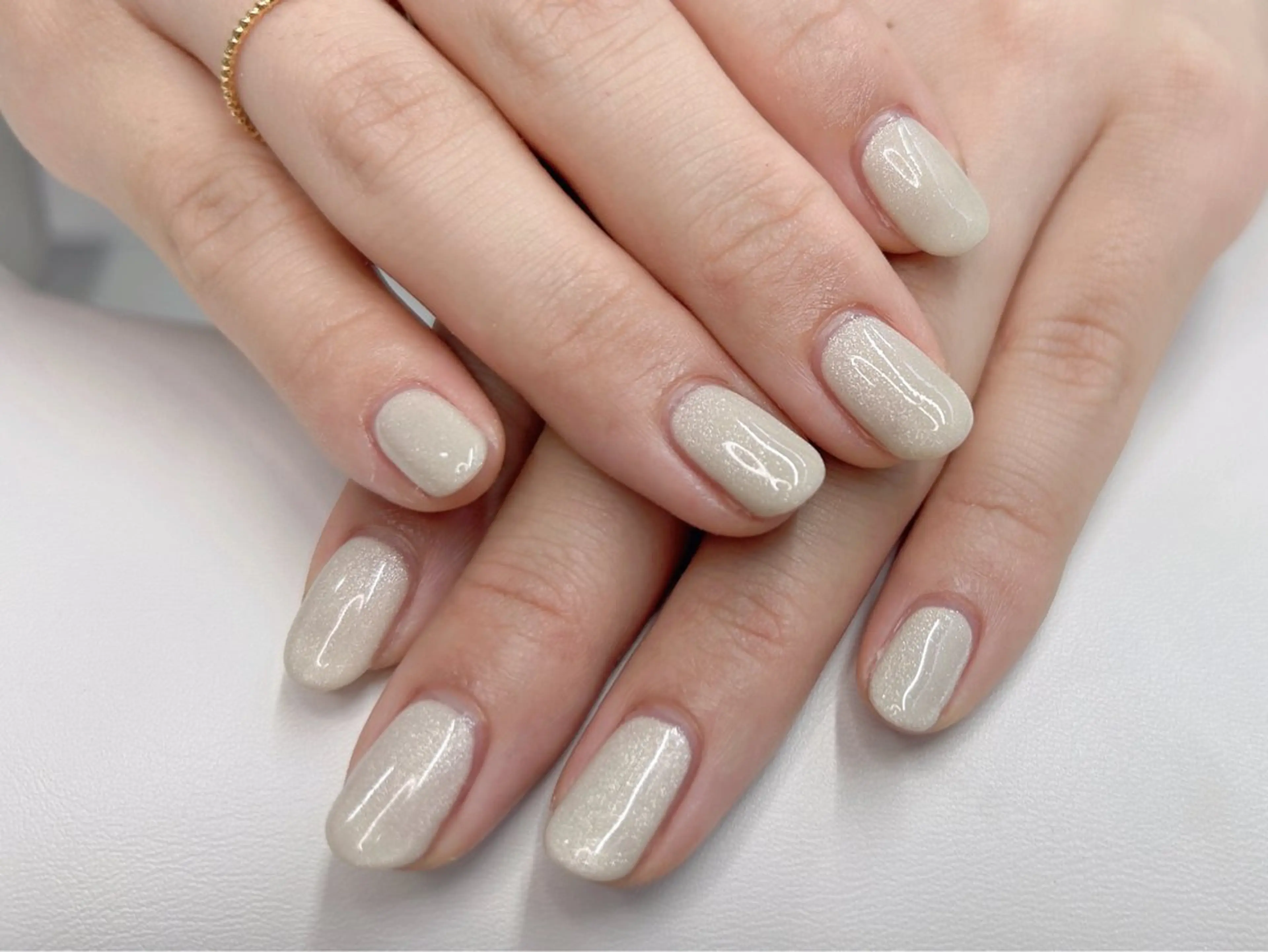 ネイル 桜ネイル キラキラネイル マグネットネイル オフィスネイル ワンカラーネイル ハンドネイル Forca total studio所属・Forca Airaのネイルデザイン