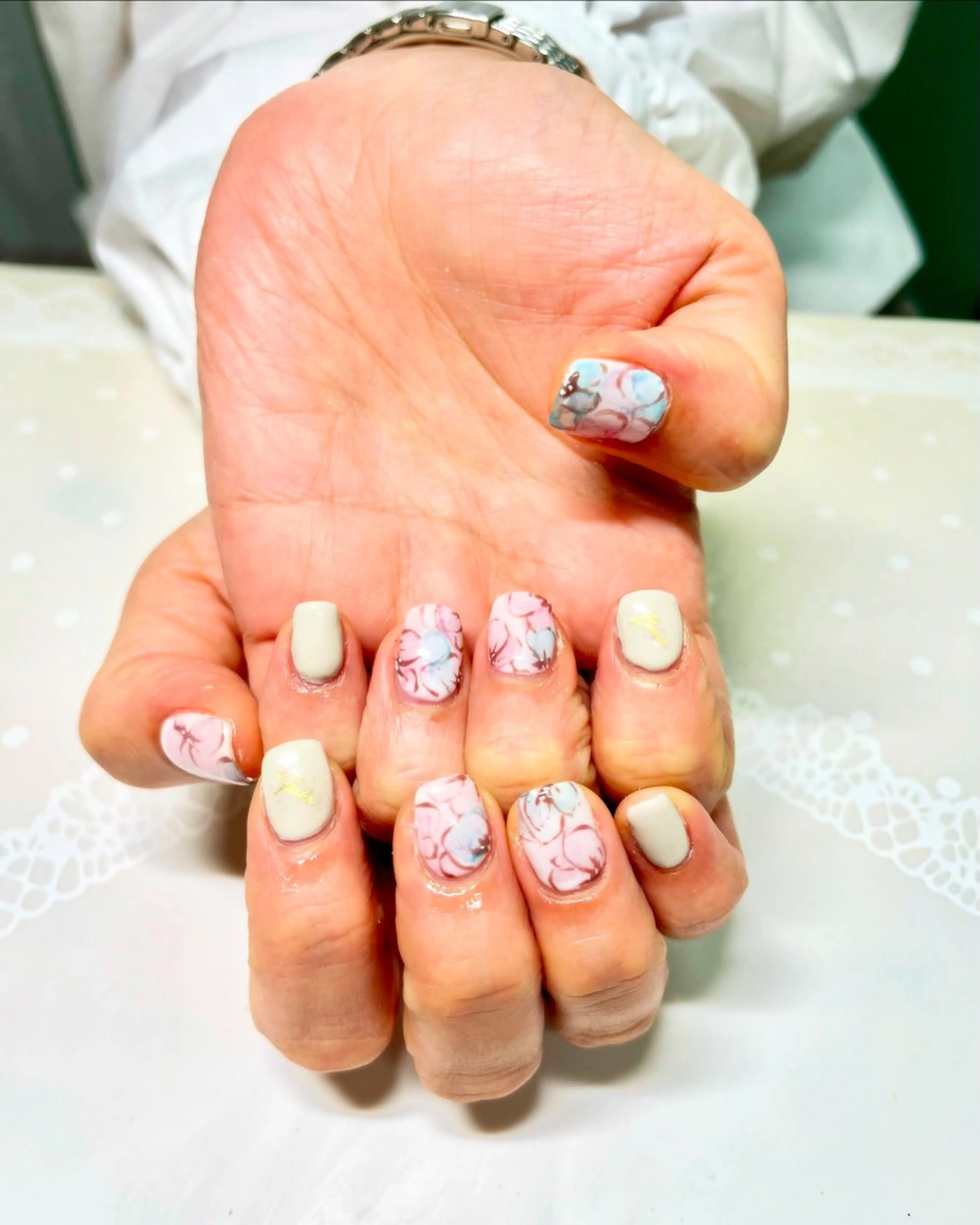 ネイル 新宿ネイルサロン ジェミディローサ所属・新宿ネイルサロン ジェミディローサのネイルデザイン