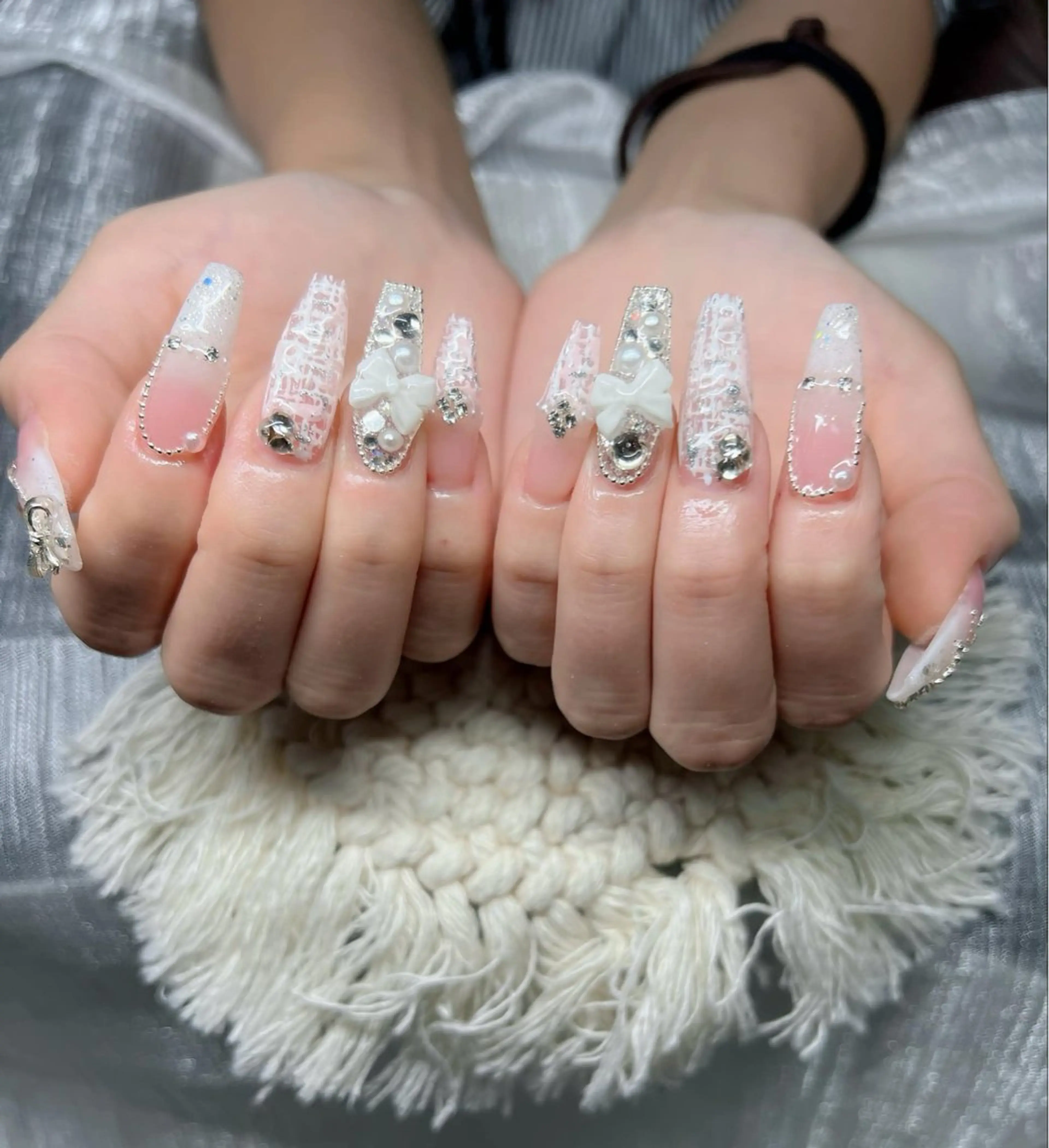 ネイル 長さ出し グラデーション キラキラネイル マグネットネイル ミラーネイル Lee Nails チップ長さだし専門店のネイルデザイン