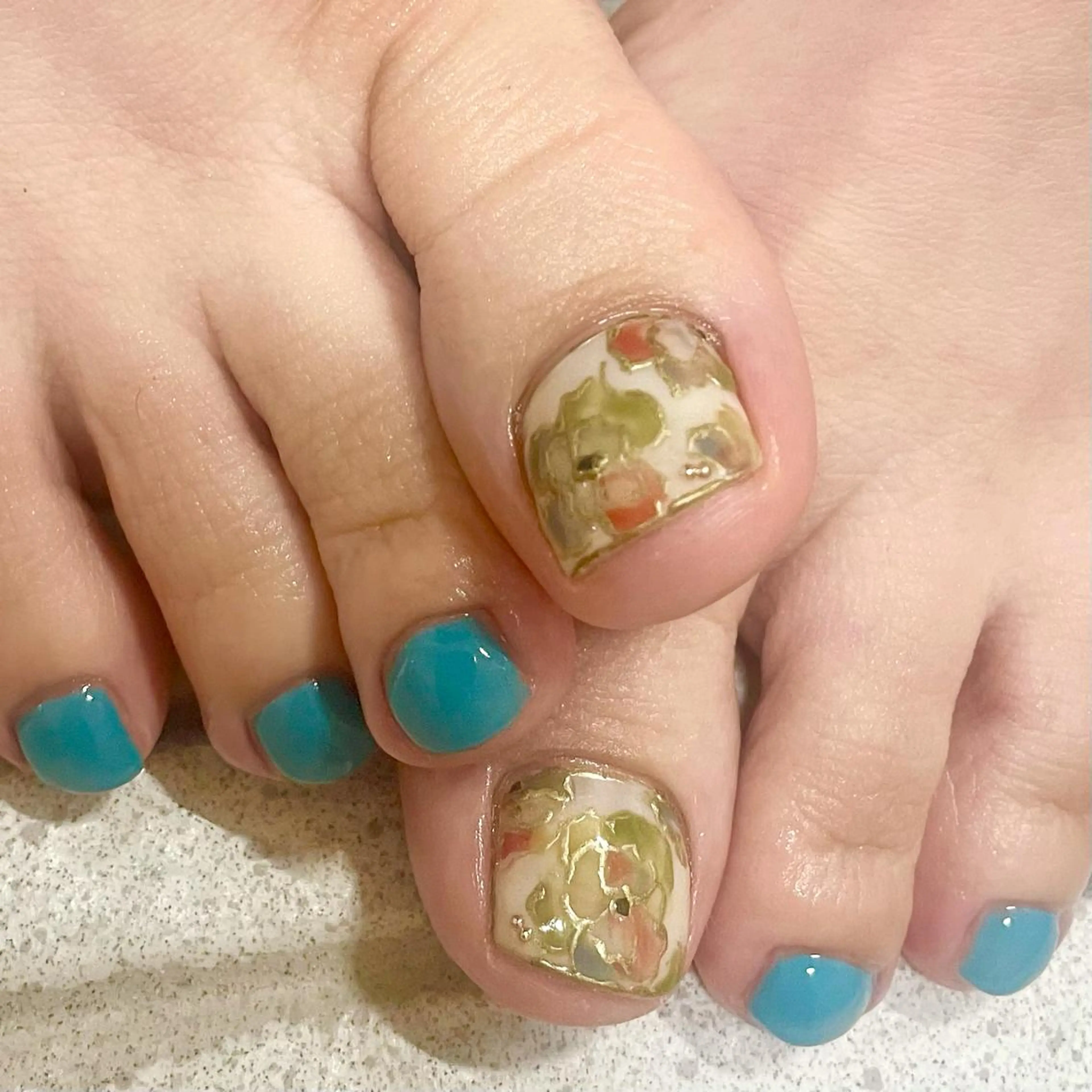 ネイル フットネイル 奥園 良恵のネイルデザイン