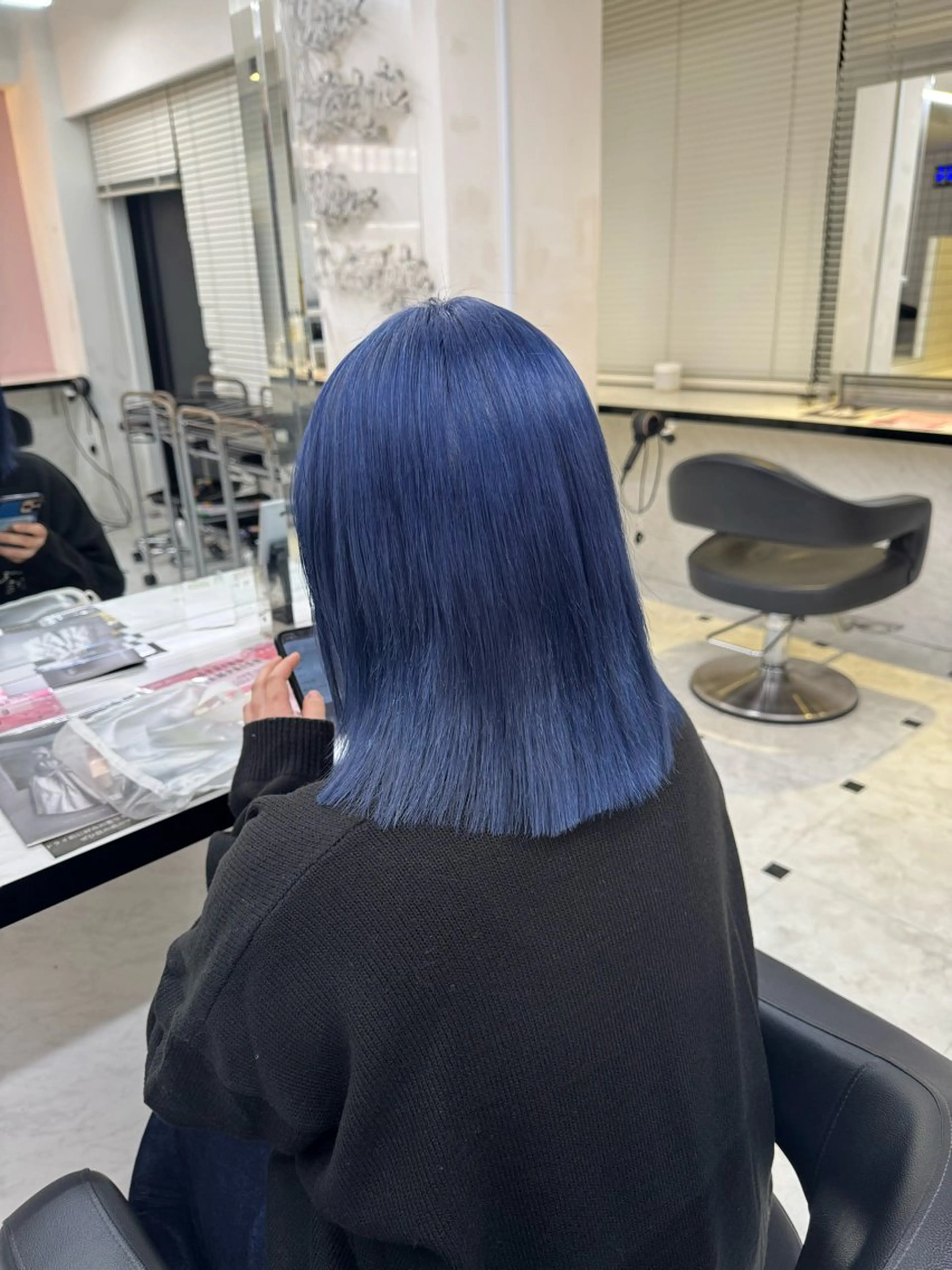 ミディアム カラー ヘアアレンジ ブリーチ ケアブリーチ ヘアカラー 🥀レイヤー×ハイト ーントレンドヘア🥀のヘアスタイル