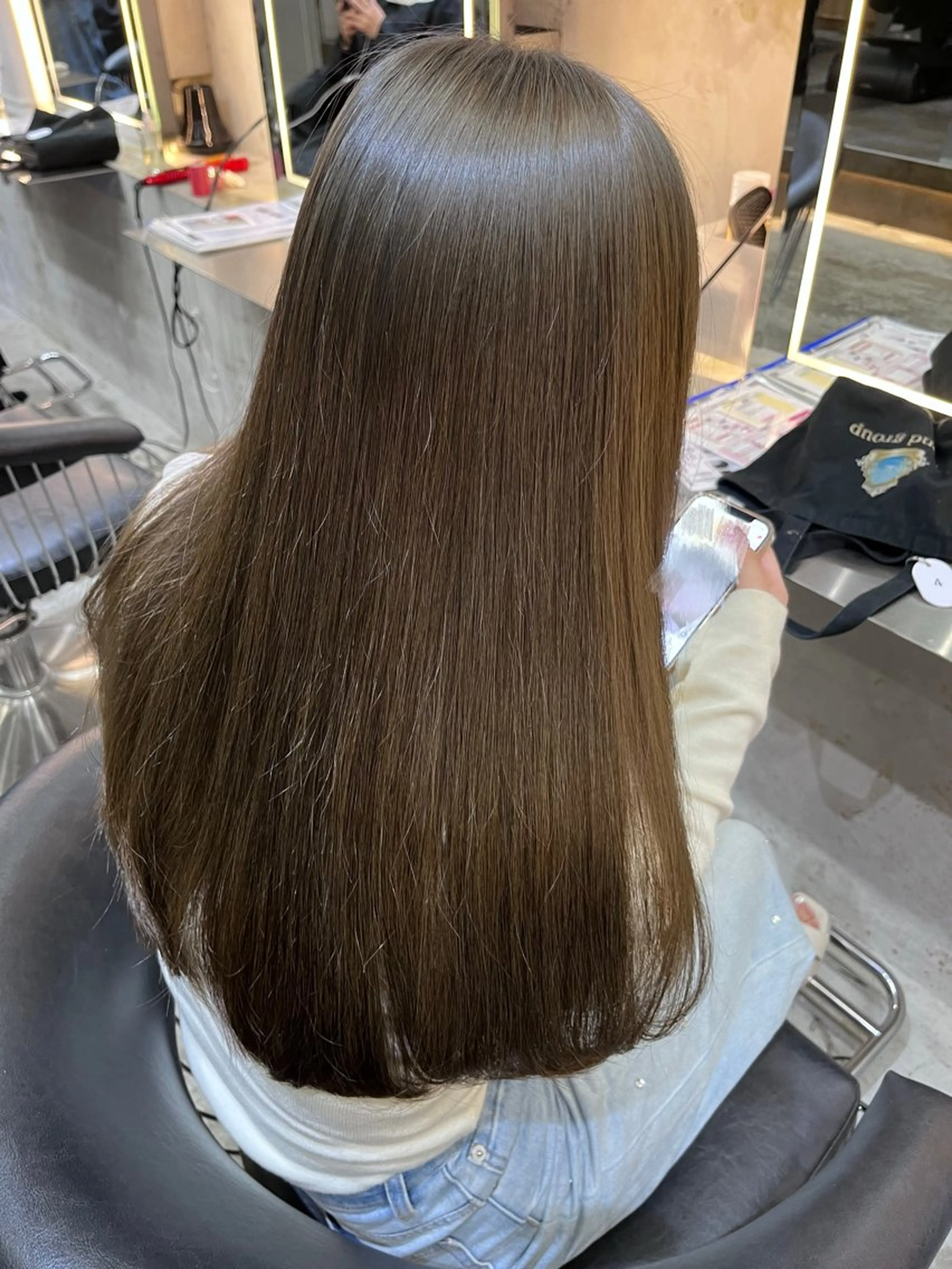 ロング レイヤーくびれヘア アレンジmanakaのヘアスタイル