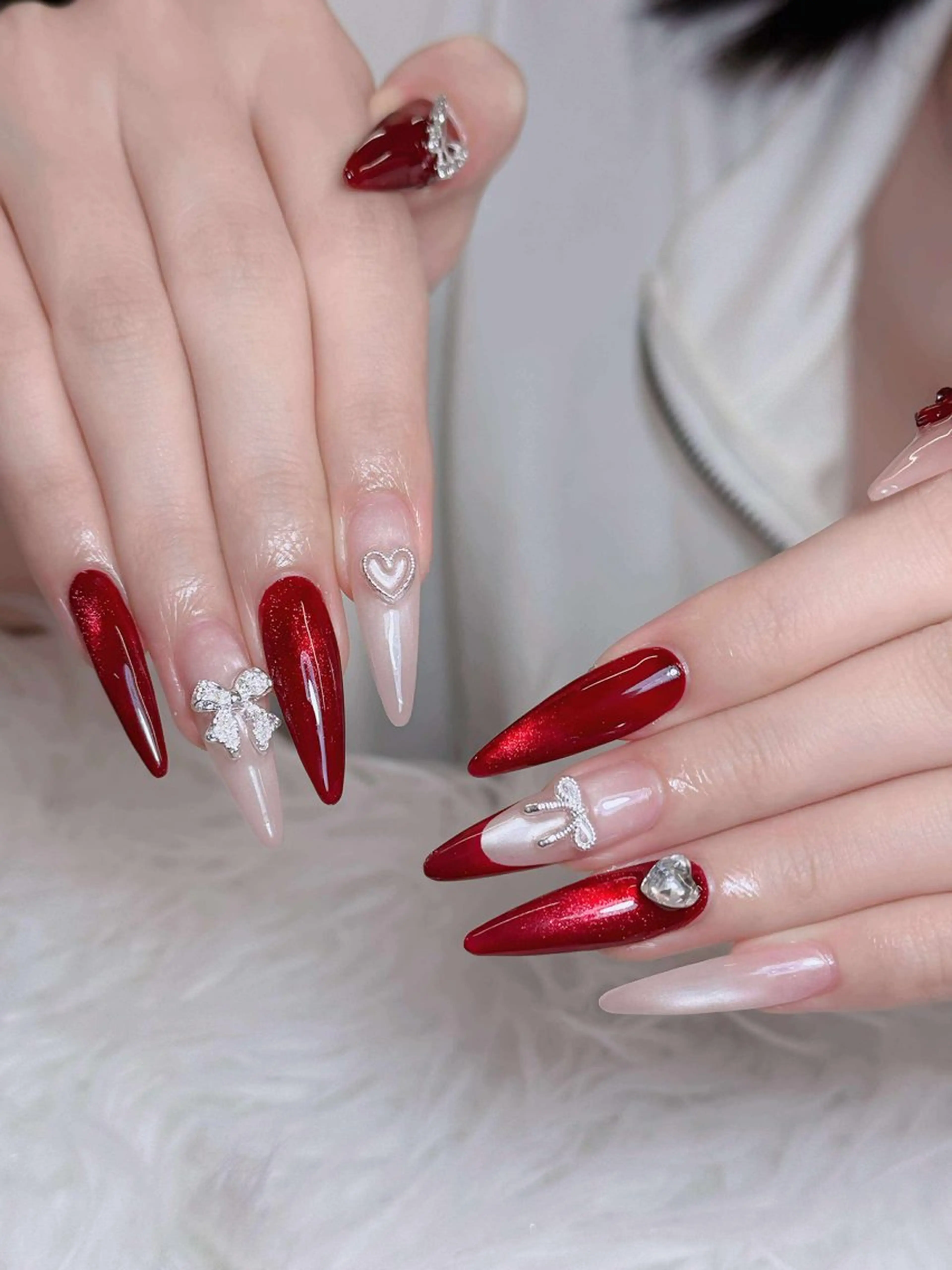 ネイル オーロラネイル チークネイル フットネイル フレンチネイル 韓国ネイル ハンドネイル Lumi Nailのネイルデザイン