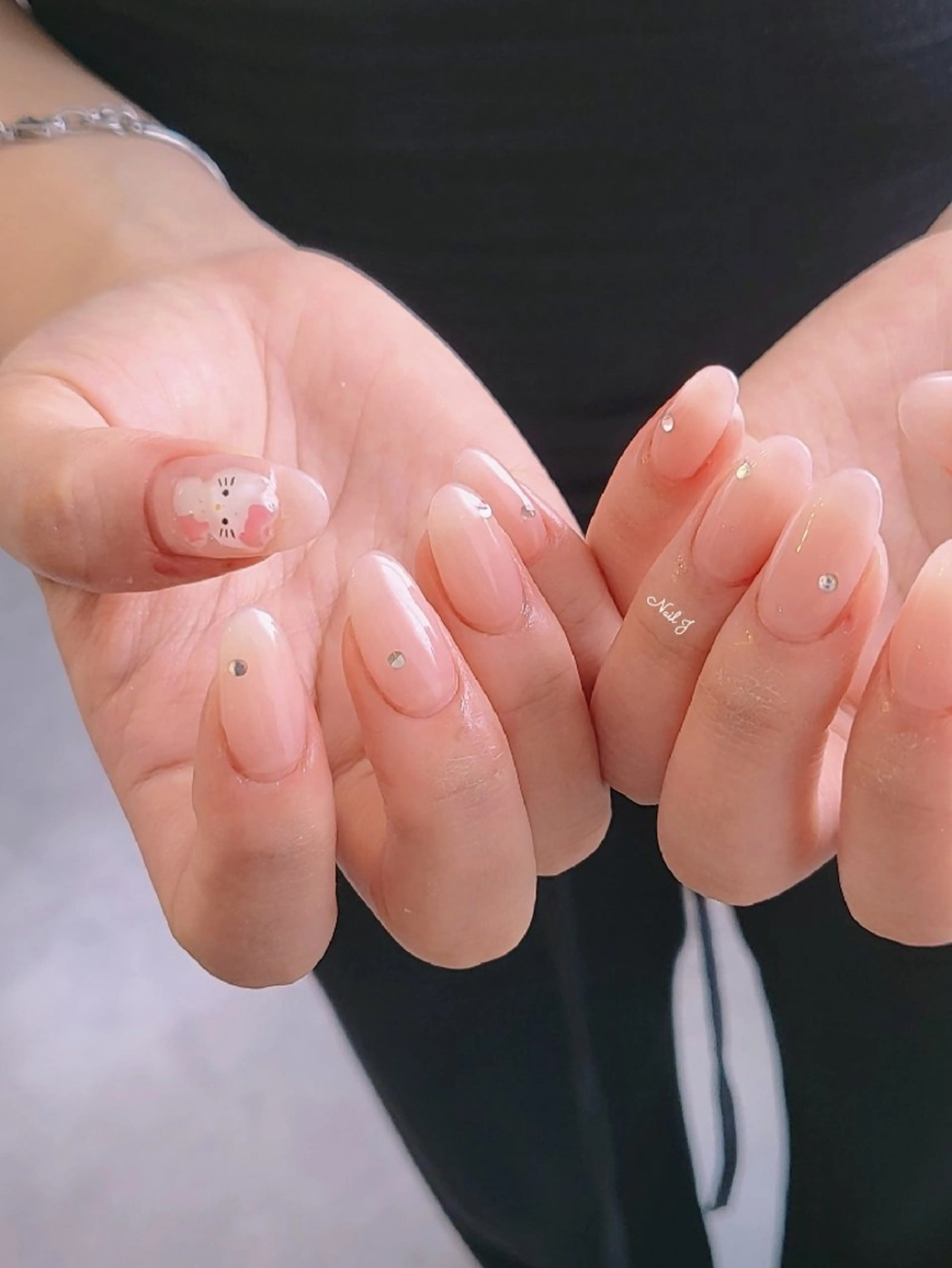 ネイル 持ち込み ハンドネイル Nail Jのネイルデザイン