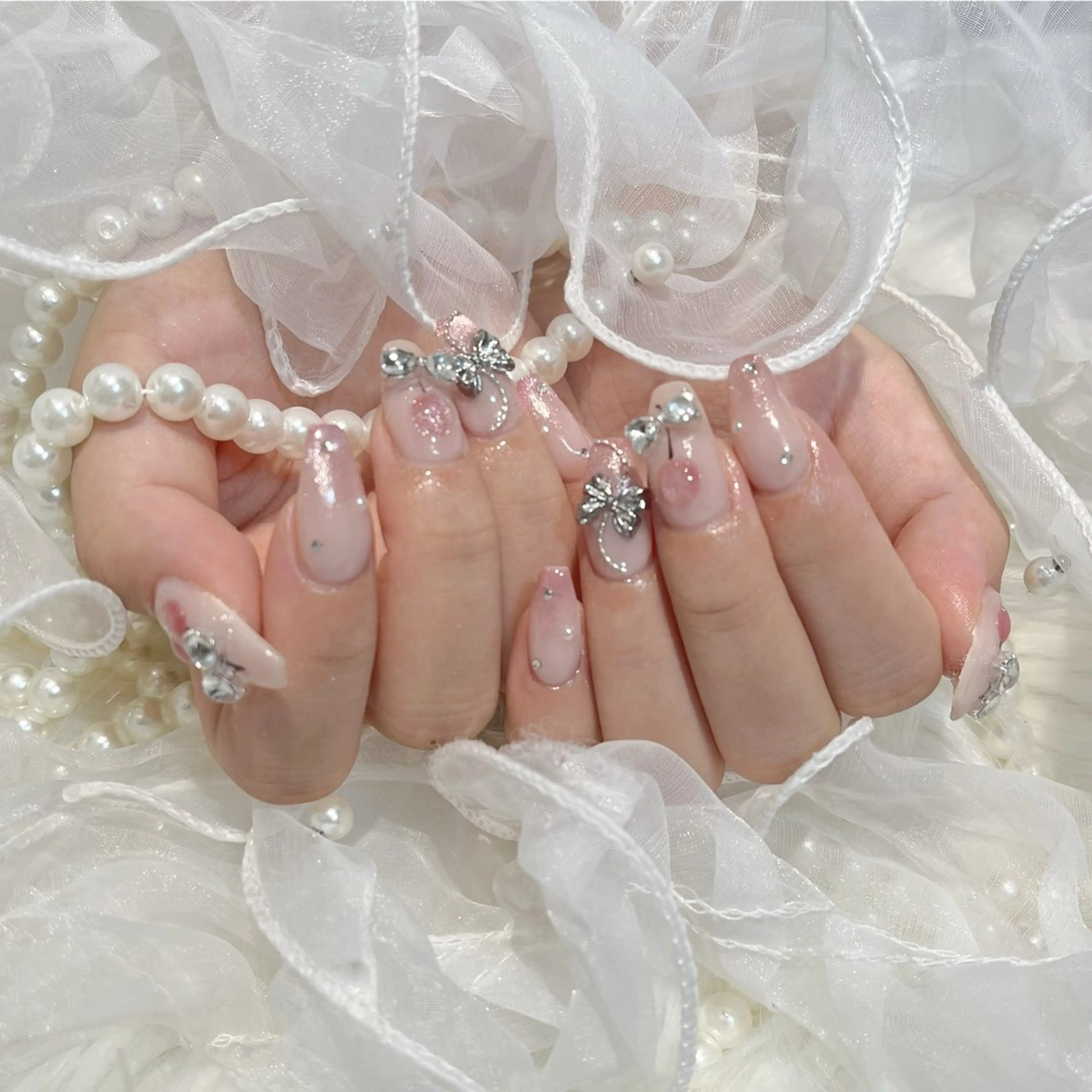 ネイル WISTERIA aisaのネイルデザイン