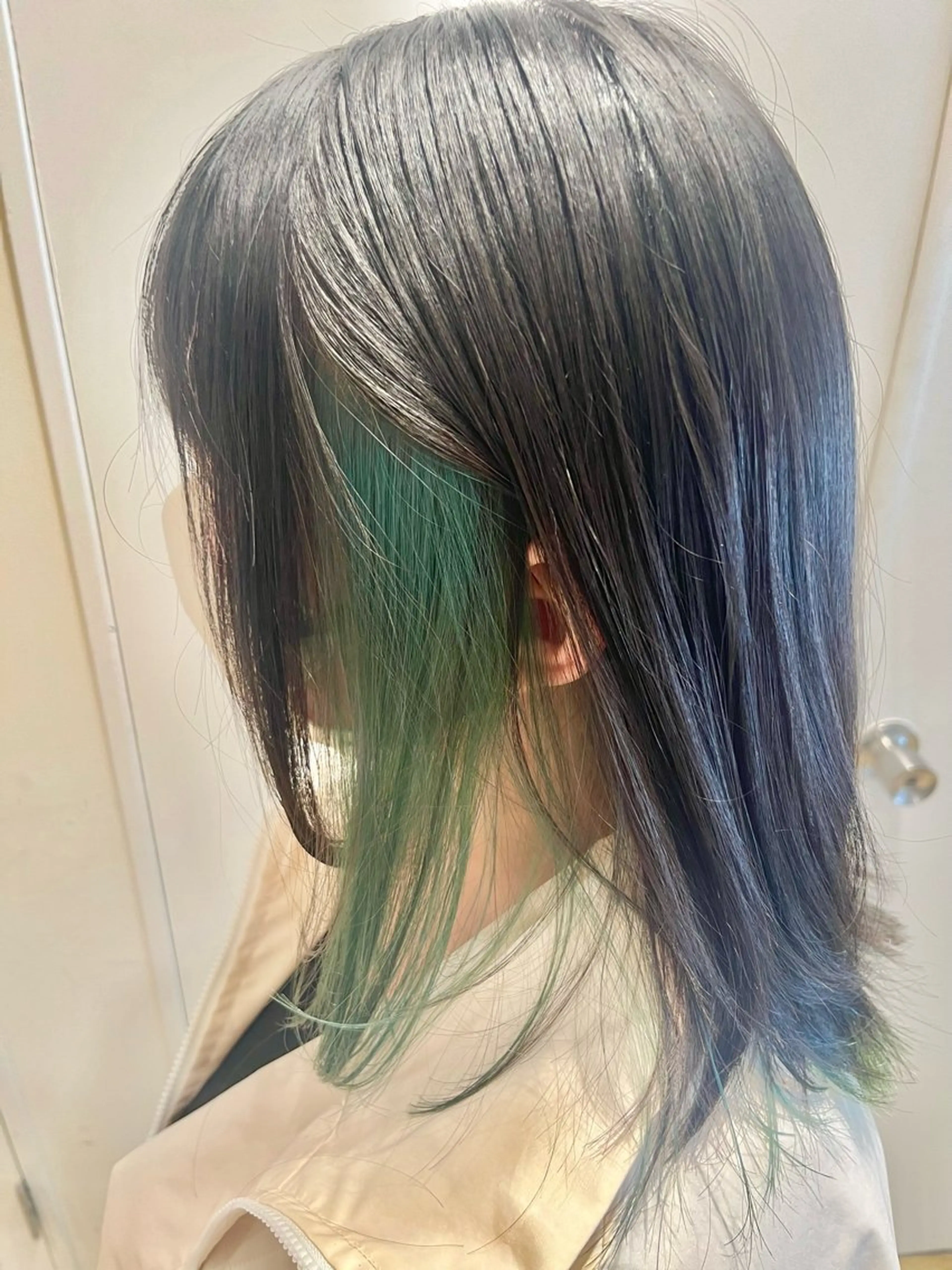 ミディアム カラー 吉松 大輝のヘアスタイル