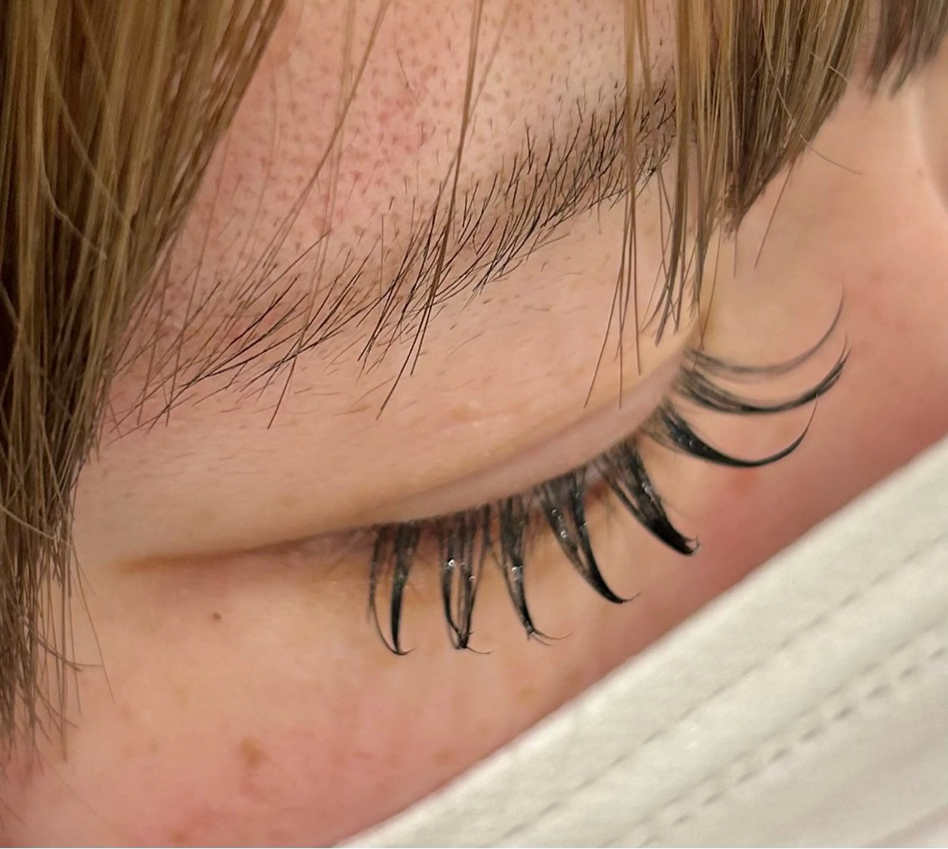 マツエク・マツパ バインドロック Lila甲西店所属・岡田 彩愛の眉毛・アイブロウイメージ