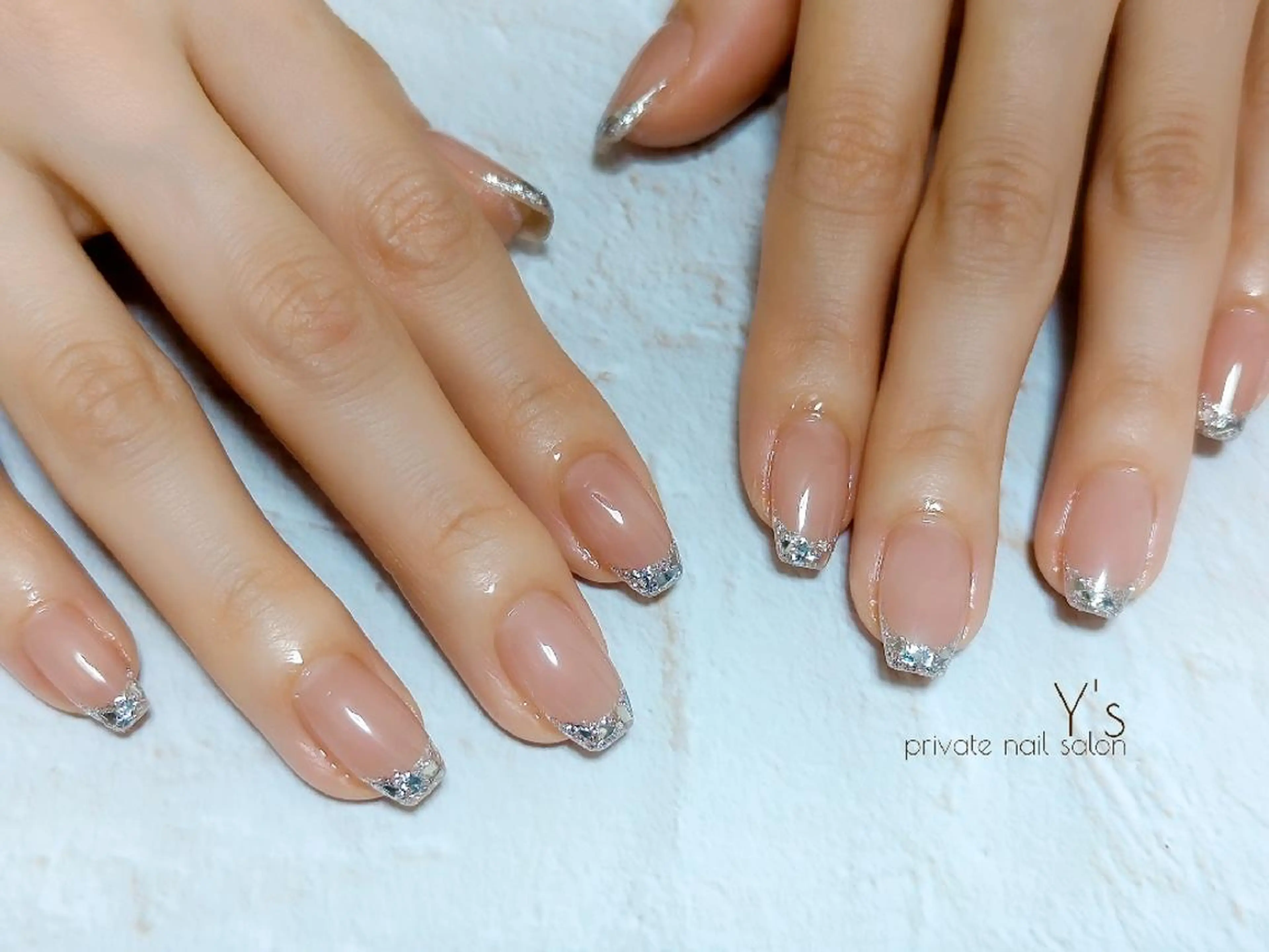 ネイル ハンドネイル YUMI NAGAI  のネイルデザイン