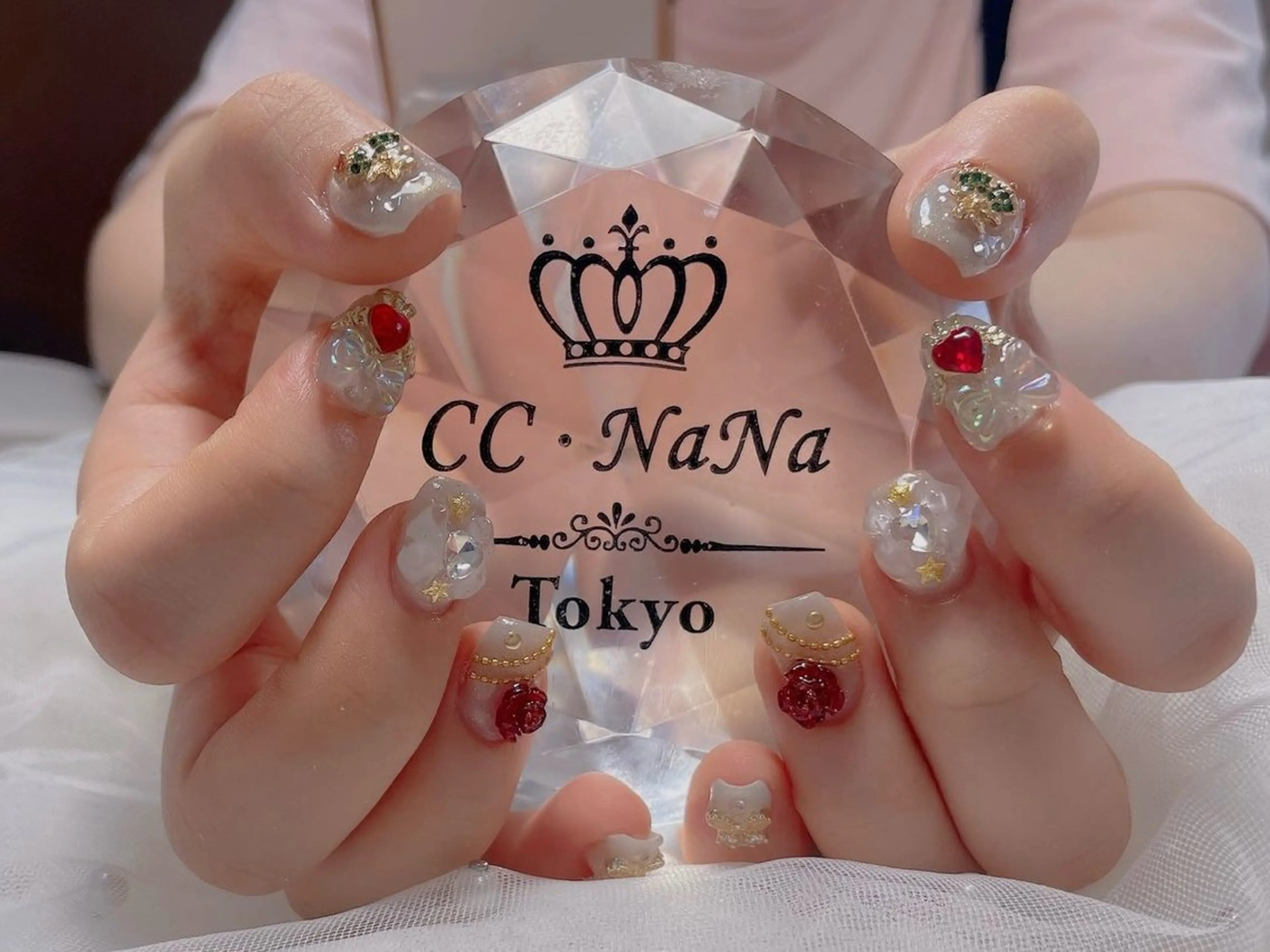 ネイル 持ち込み ハンドネイル 💎CC・NaNa 韓国風ネイル🌙Cのネイルデザイン