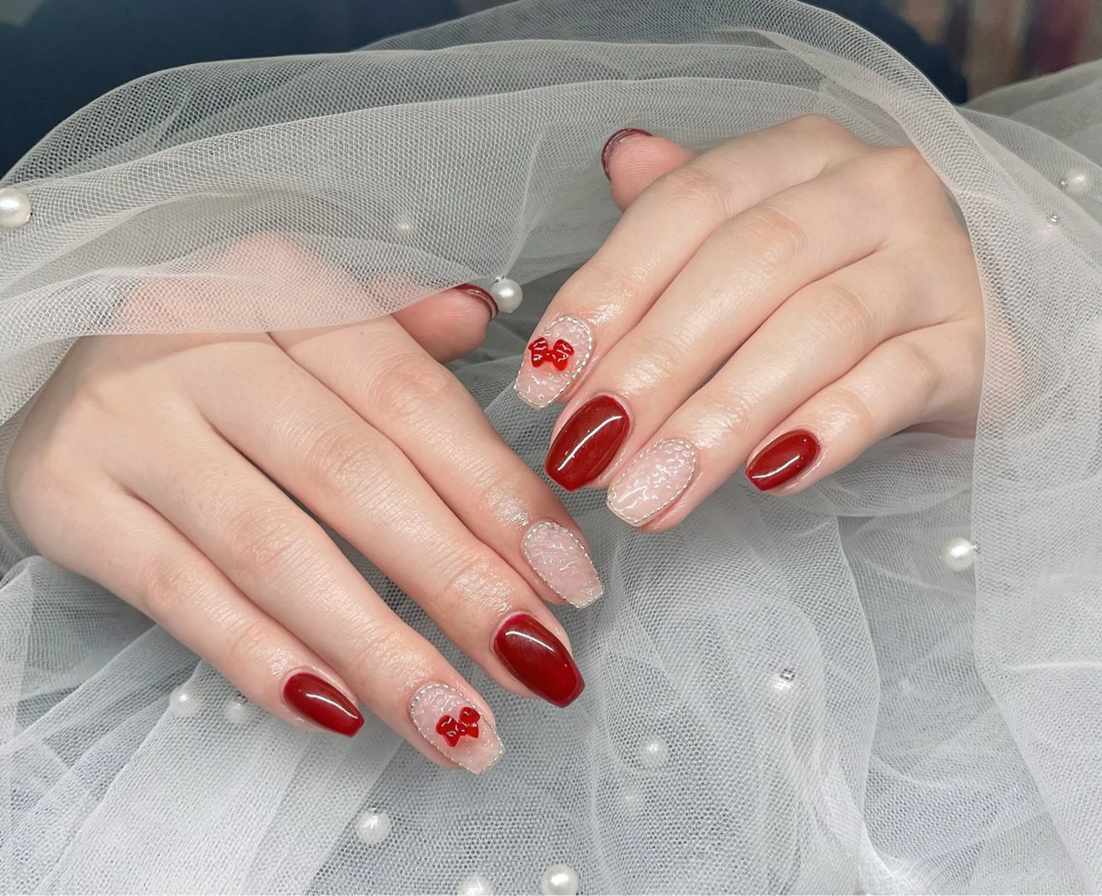 ネイル フレンチネイル グラデーション マグネットネイル ミラーネイル 持ち込み Sora Nail所属・Sora Nailのネイルデザイン