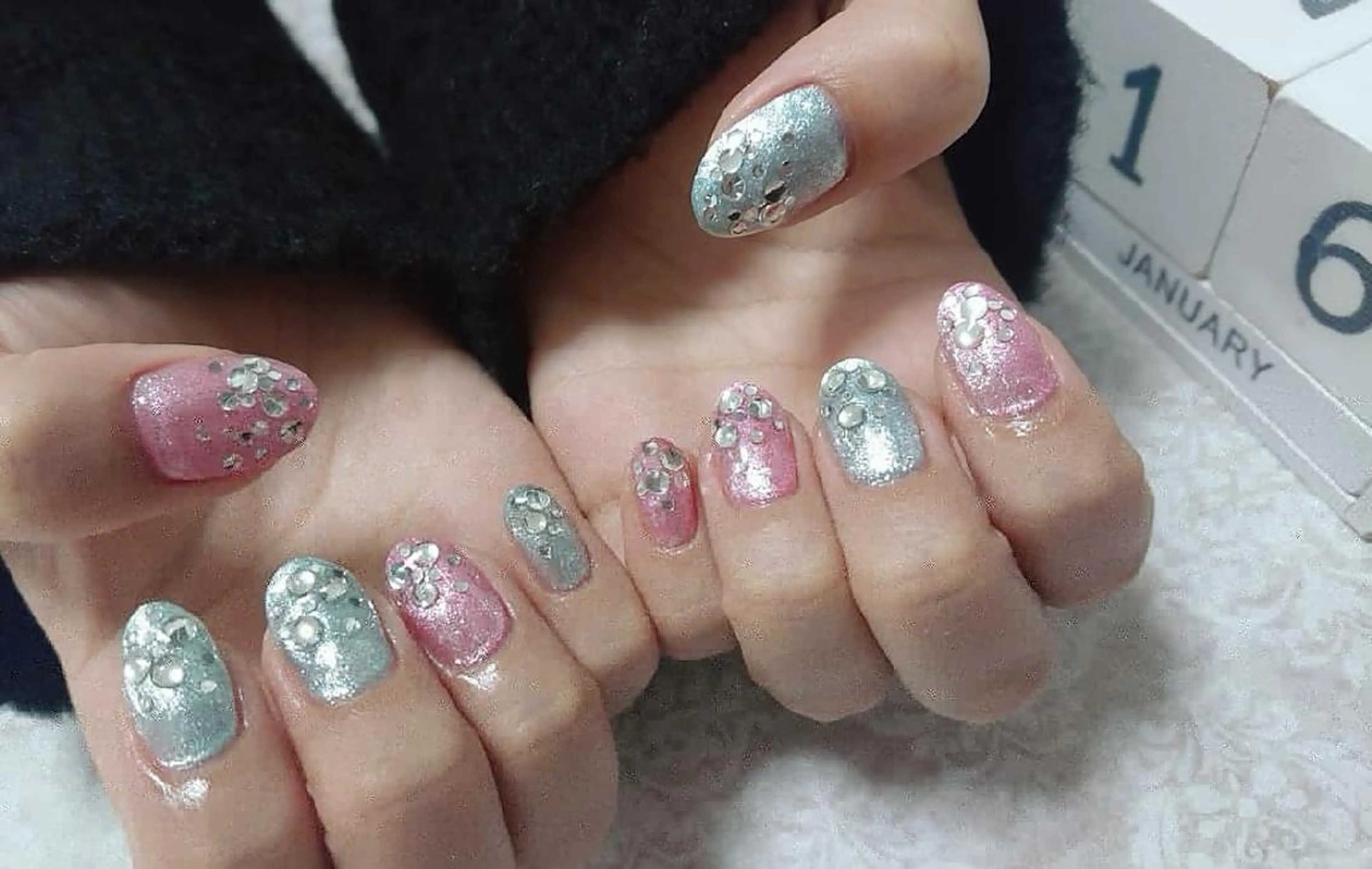 ネイル キラキラネイル JEWEL nailのネイルデザイン