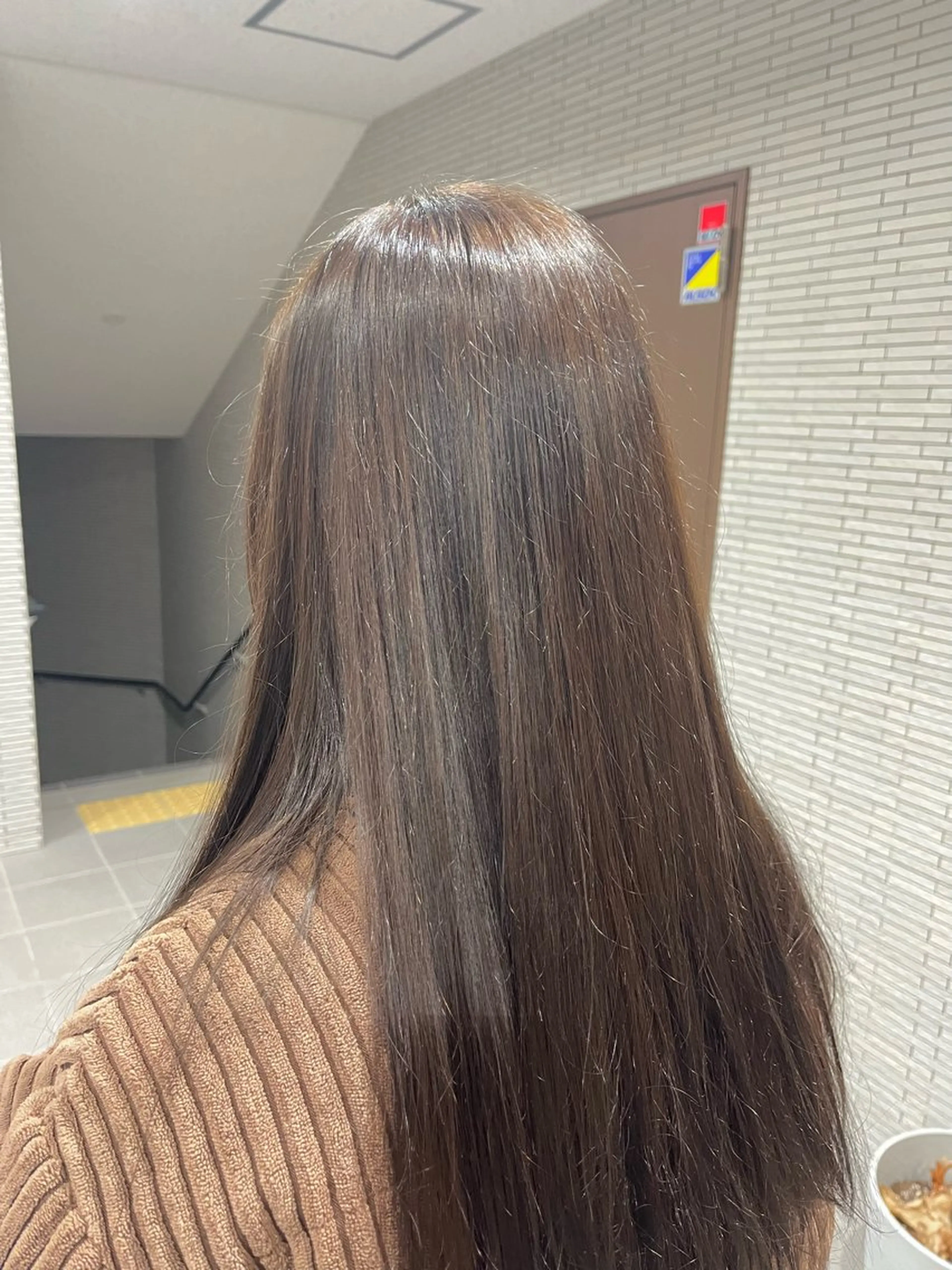 🪼似合わせワンカラー➕調整カット🪼【うる艶トリートメント付き】の写真