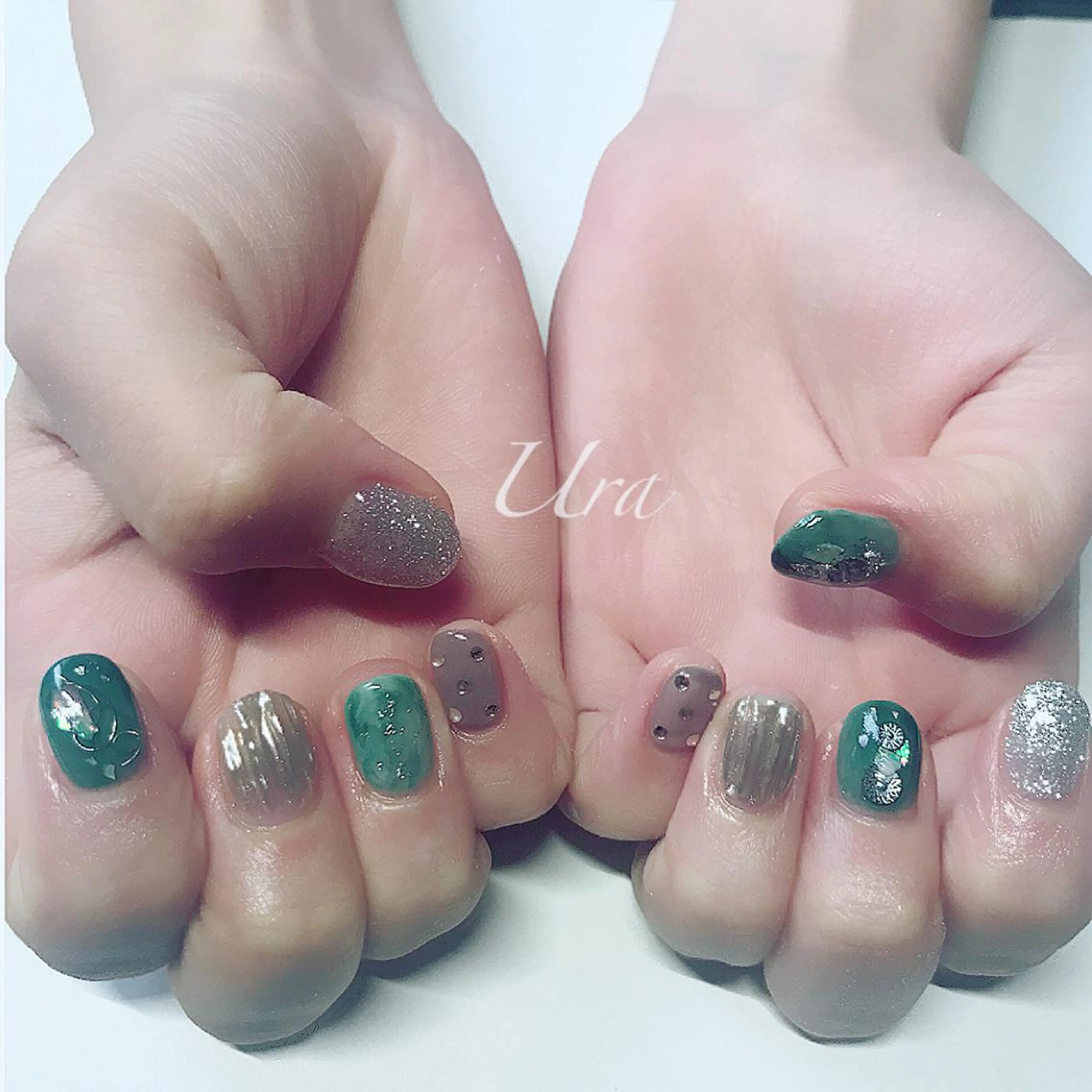 ネイル UrakoNail 《nail》のネイルデザイン