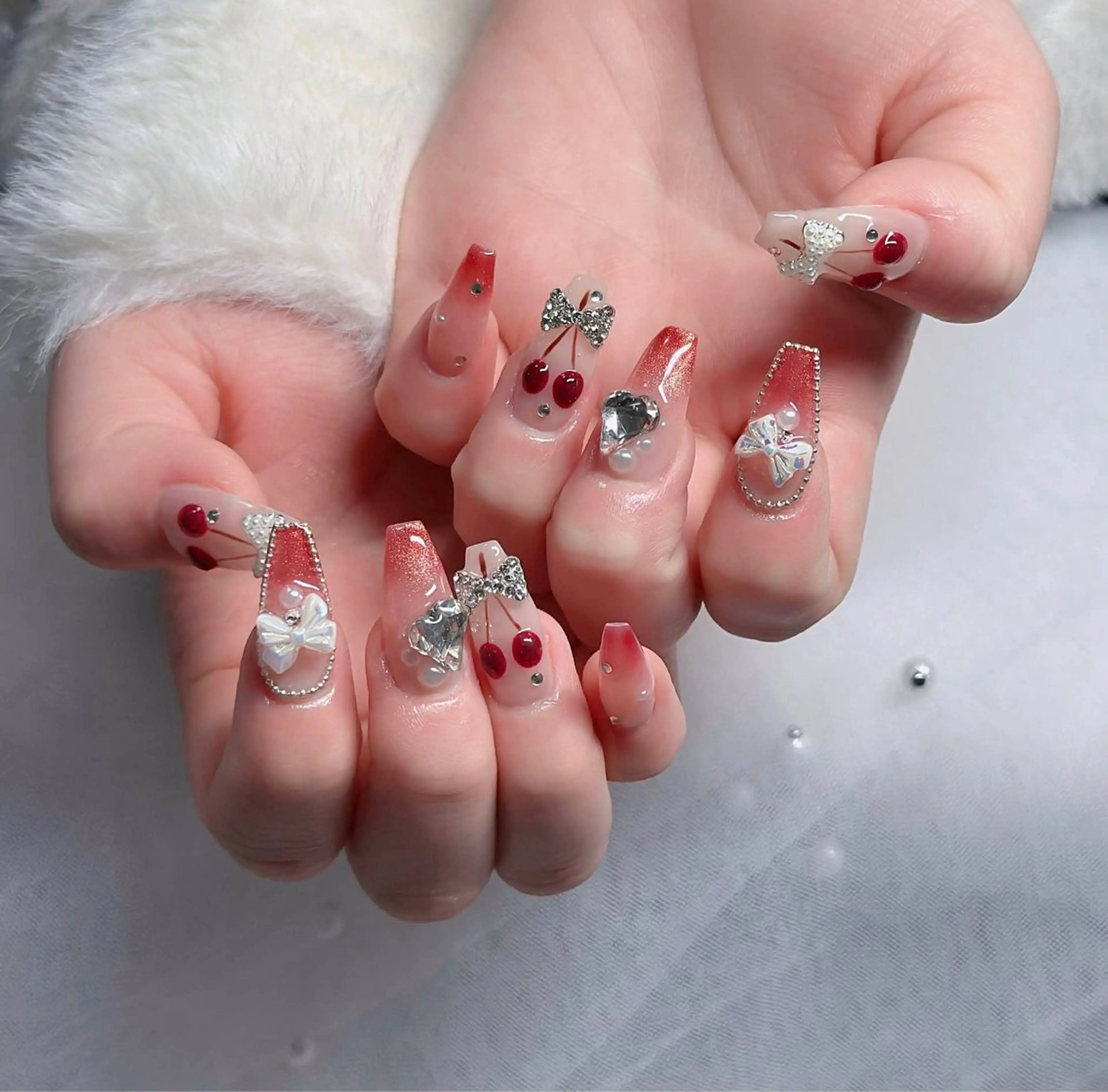 ネイル アートネイル ボルドー フレンチネイル ジェルネイル 氷ネイル・うるうるネイル ハンドネイル H.baby Nail Salonのネイルデザイン