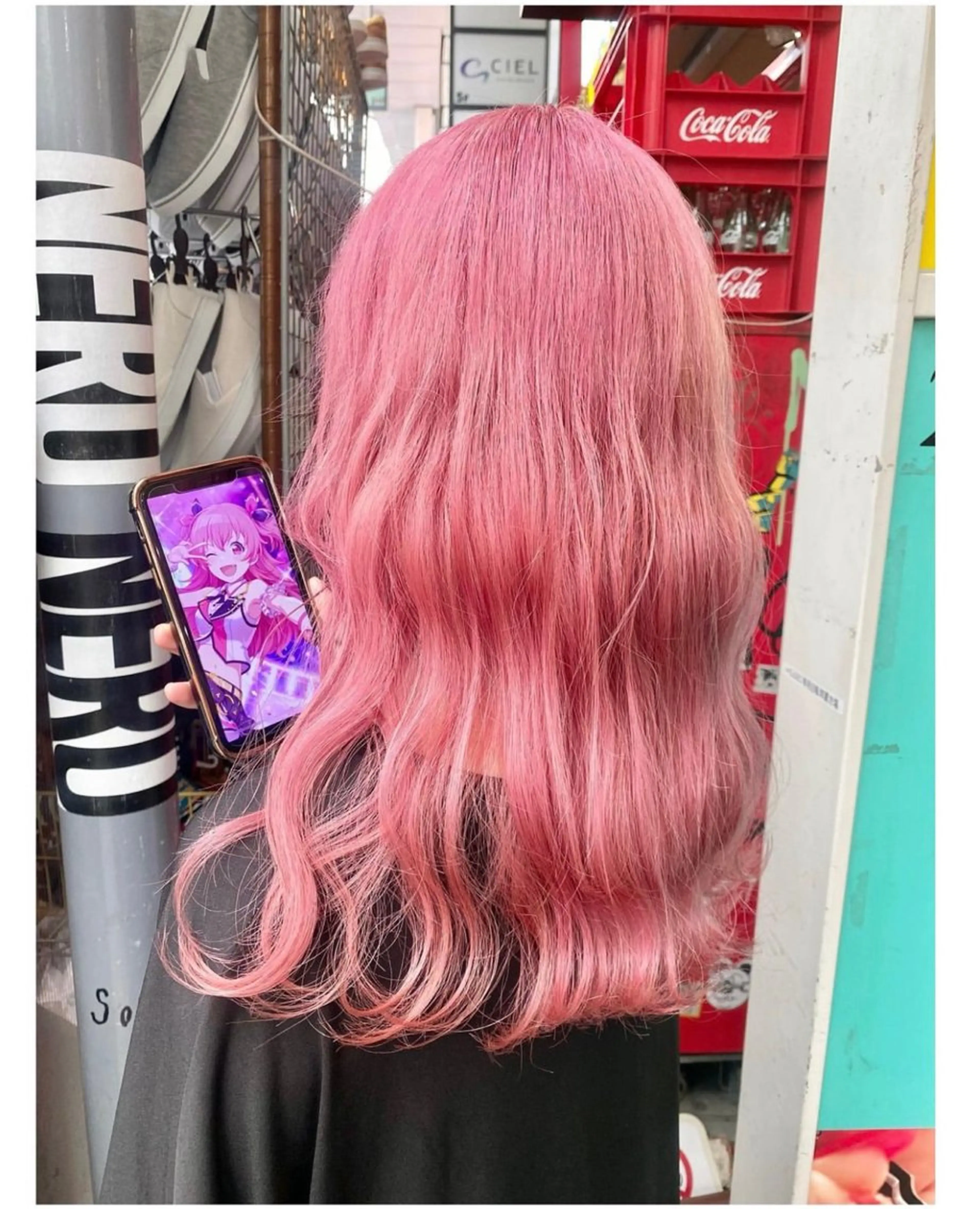 セミロング カラー ピンクカラー ヘアカラー GARU-ガル-所属・TSUNO🦖 派手髪/オタク美容師のヘアスタイル