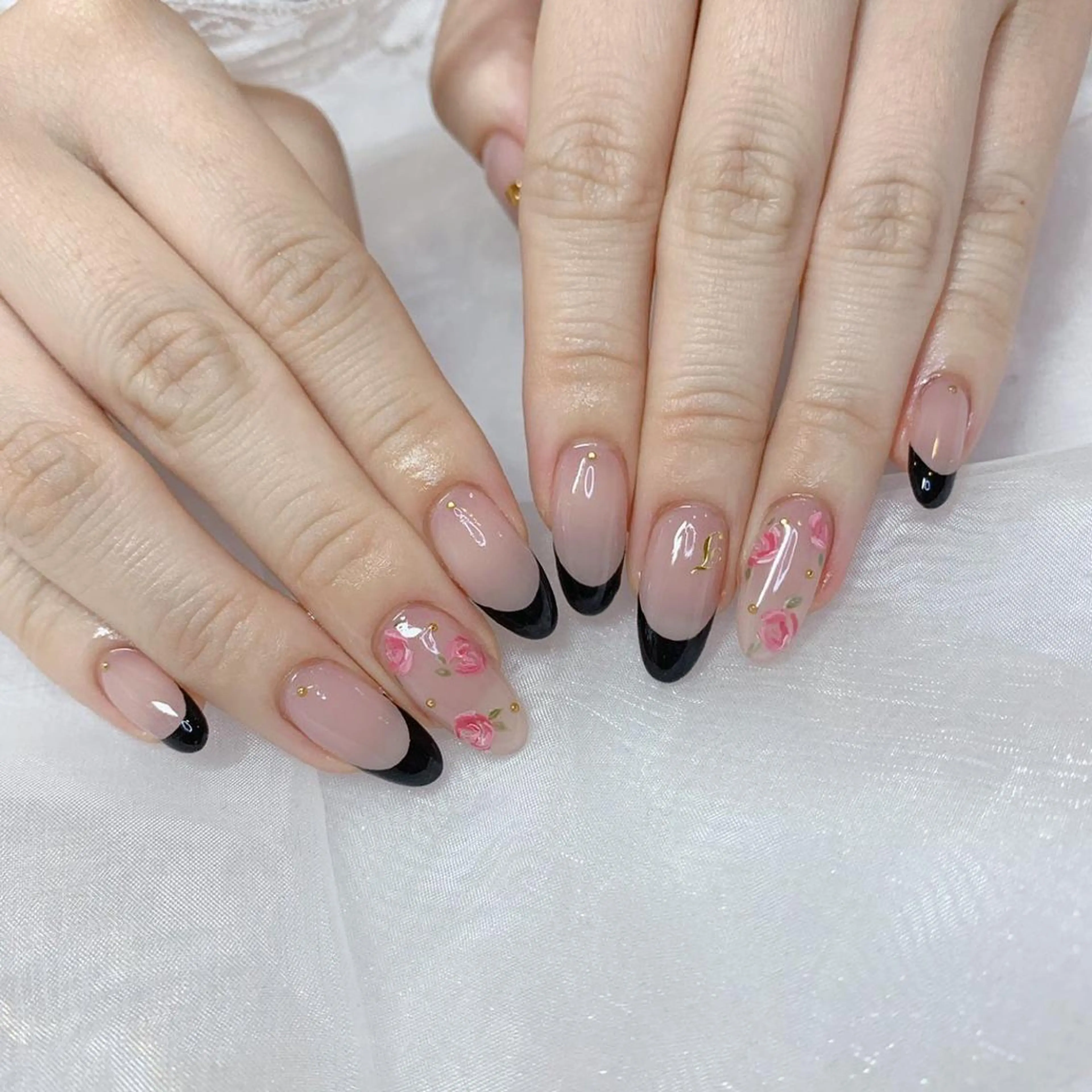 ネイル ハンドネイル La neige* yuki 🥯🍑のネイルデザイン