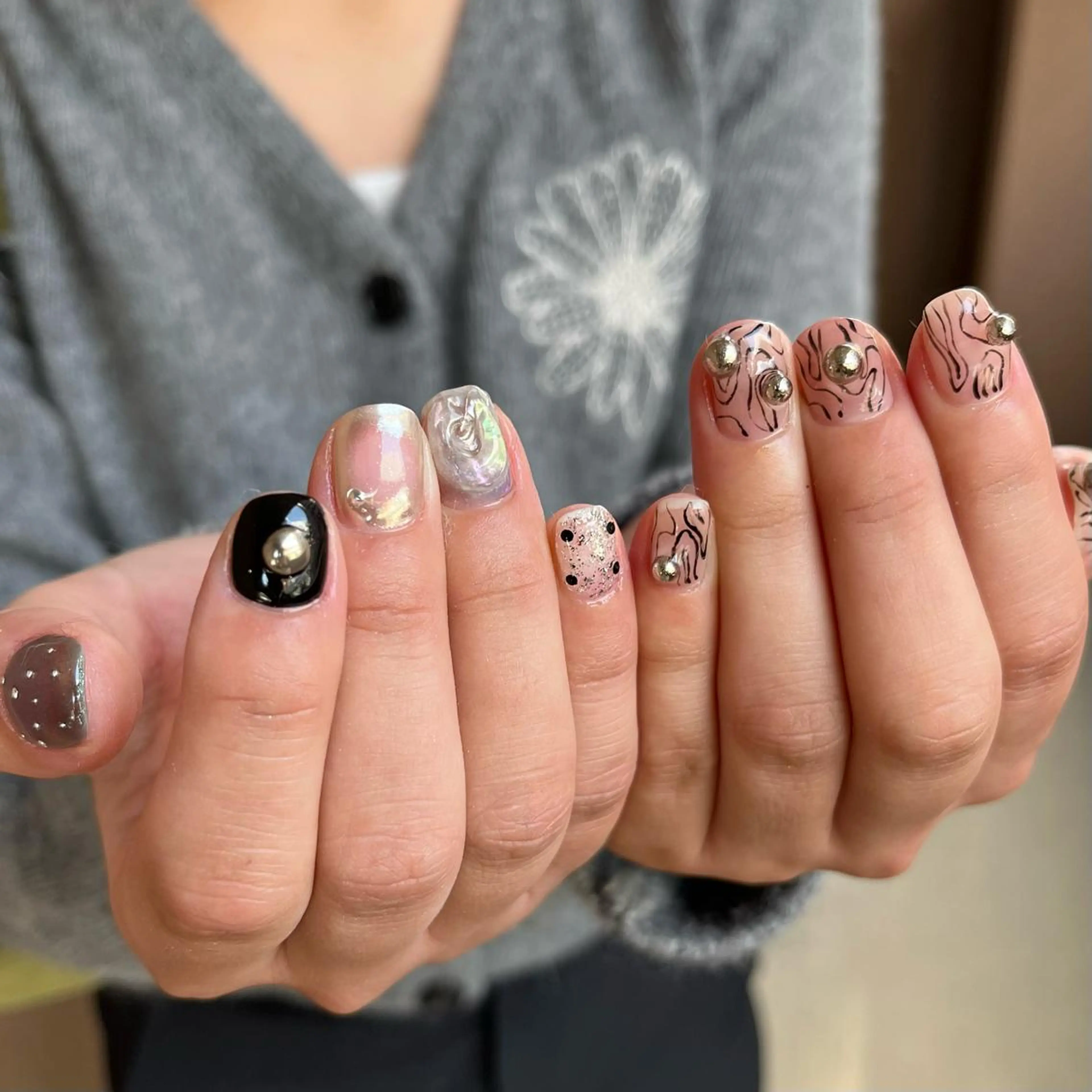 ネイル シルバー ハンドネイル nail salon O (en)所属・vegh. nail／阿波座のネイルデザイン
