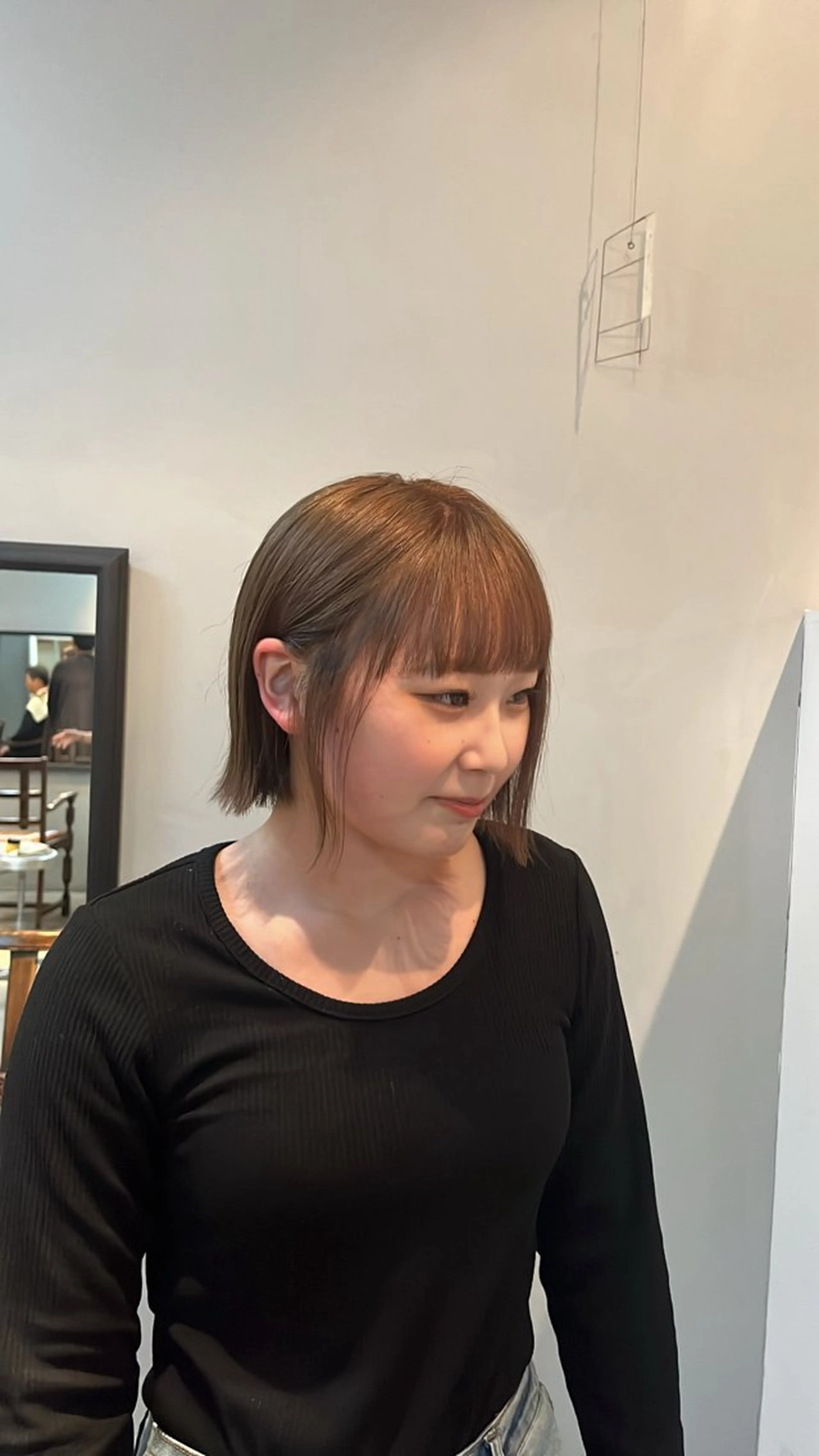 ショート カラー ベージュカラー ダブルカラー オリーブベージュ カット ヘアカラー トリートメント 前川 華恋 / room3のヘアスタイル